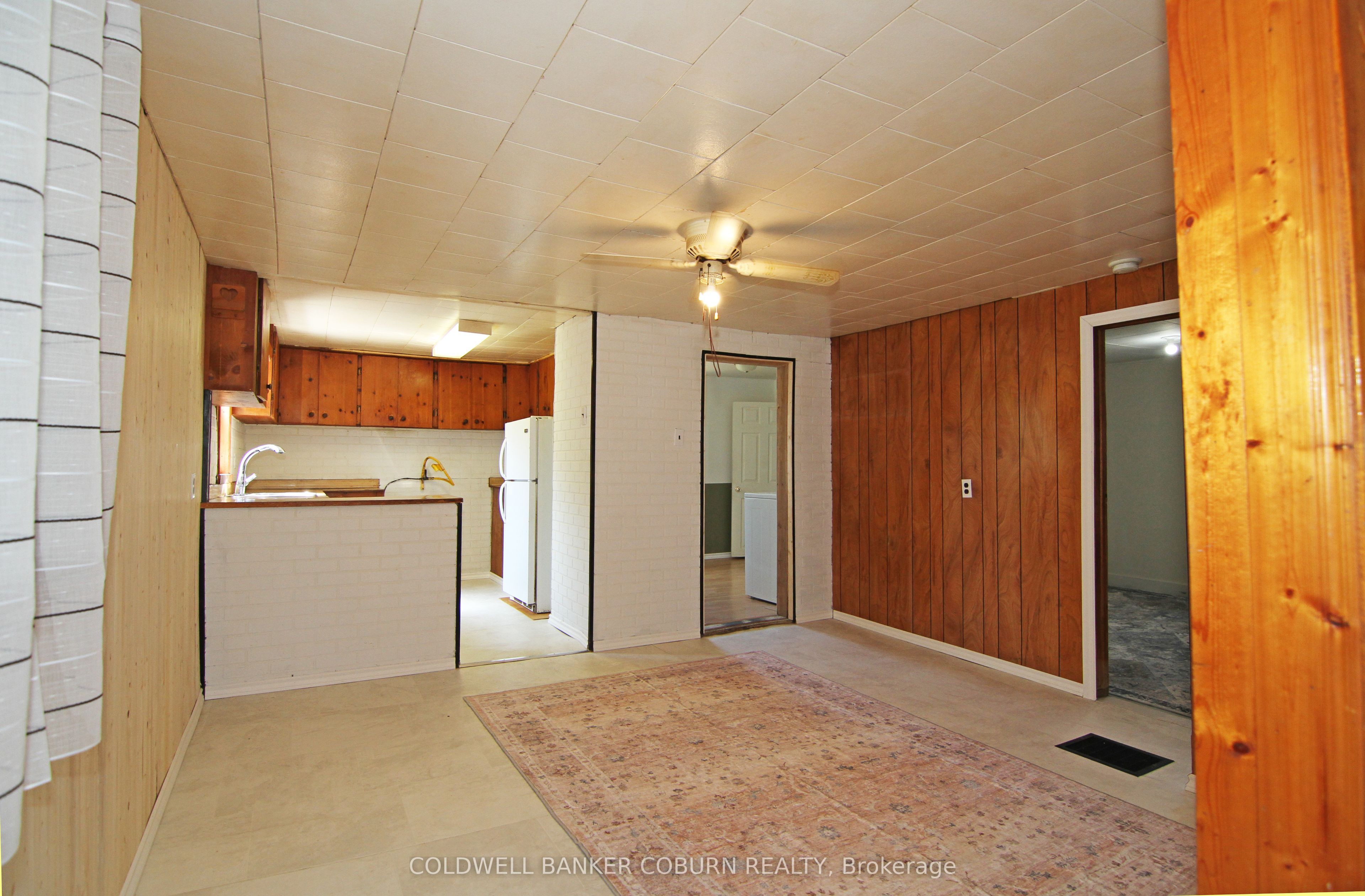 11597 Dundela Road Property Photo 3