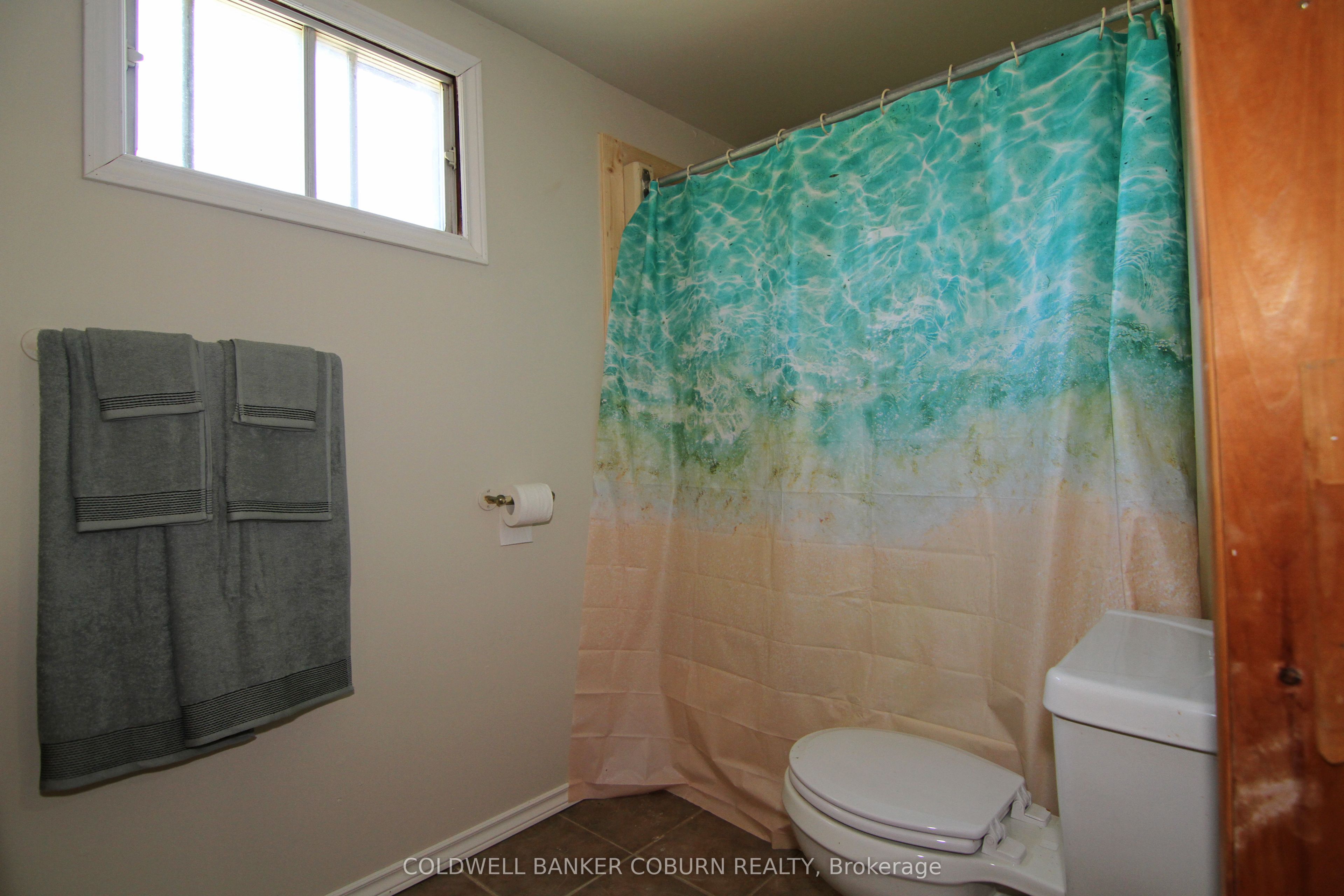 11597 Dundela Road Property Photo 9