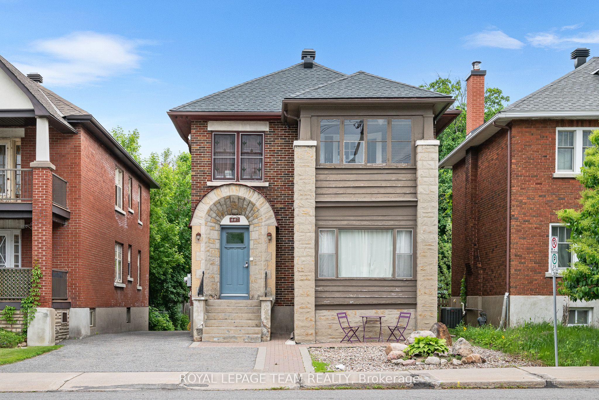 #1 - 447 Holland Avenue Property Photo 1