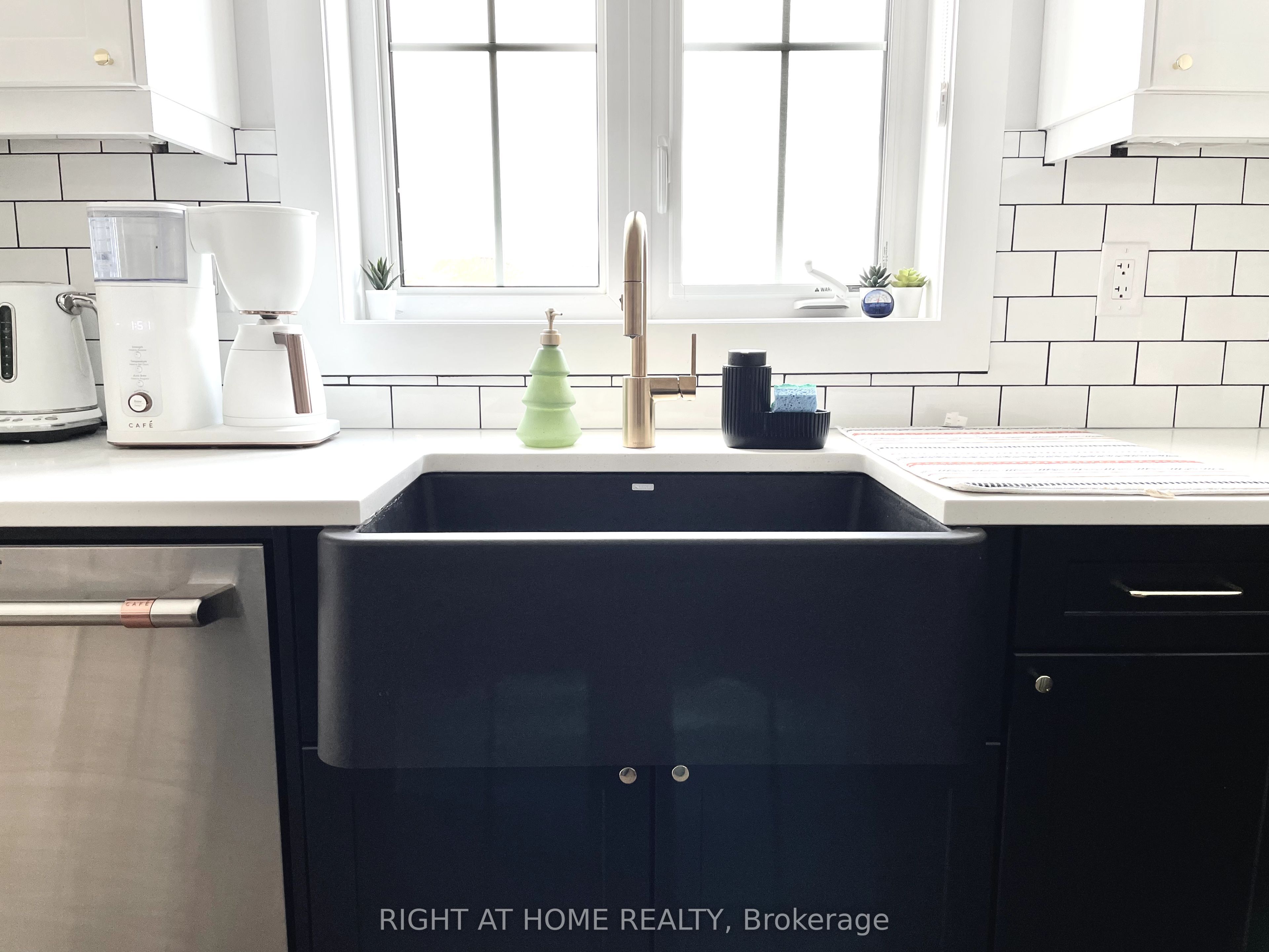 114 Black Willow Crescent Property Photo 10