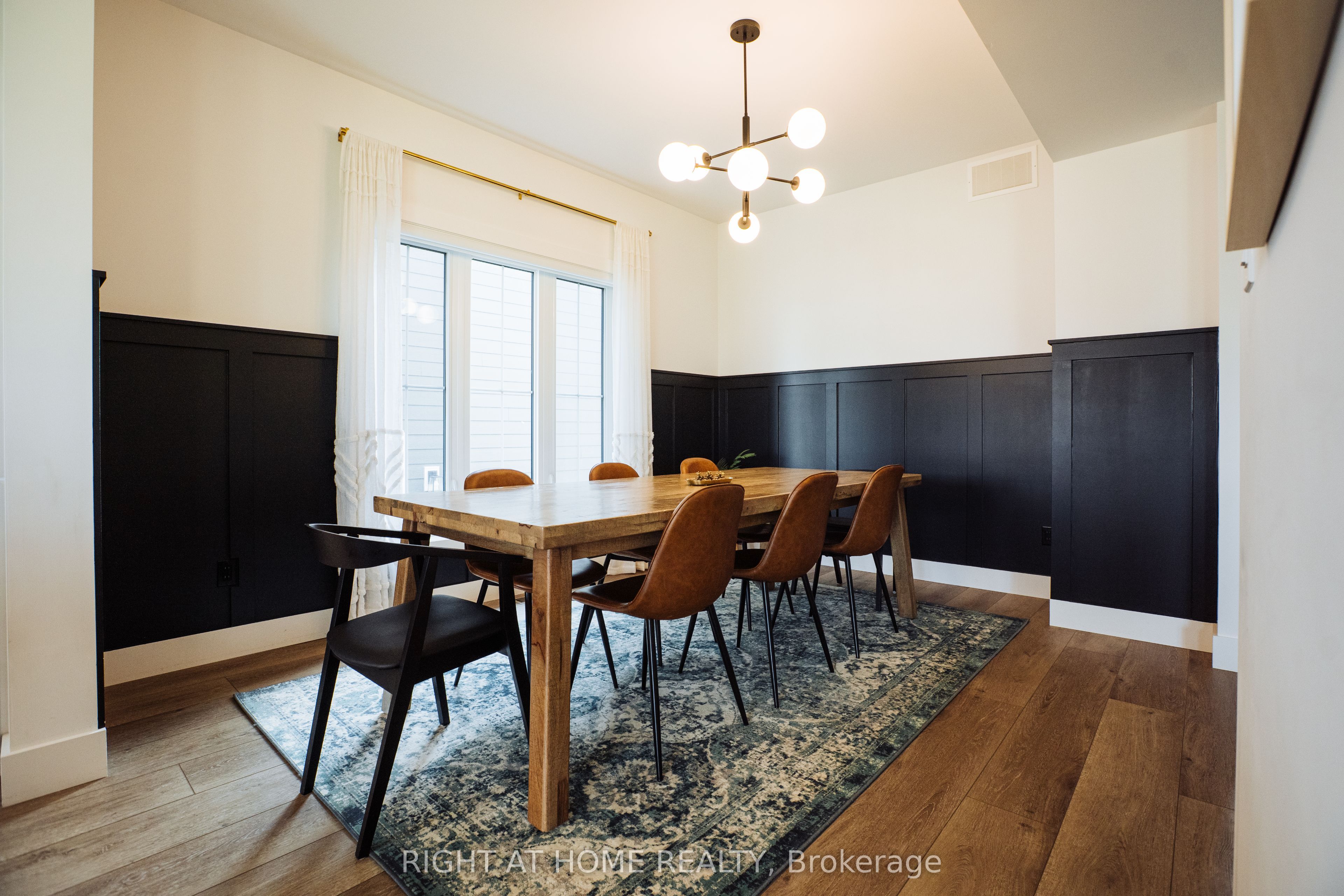 114 Black Willow Crescent Property Photo 14