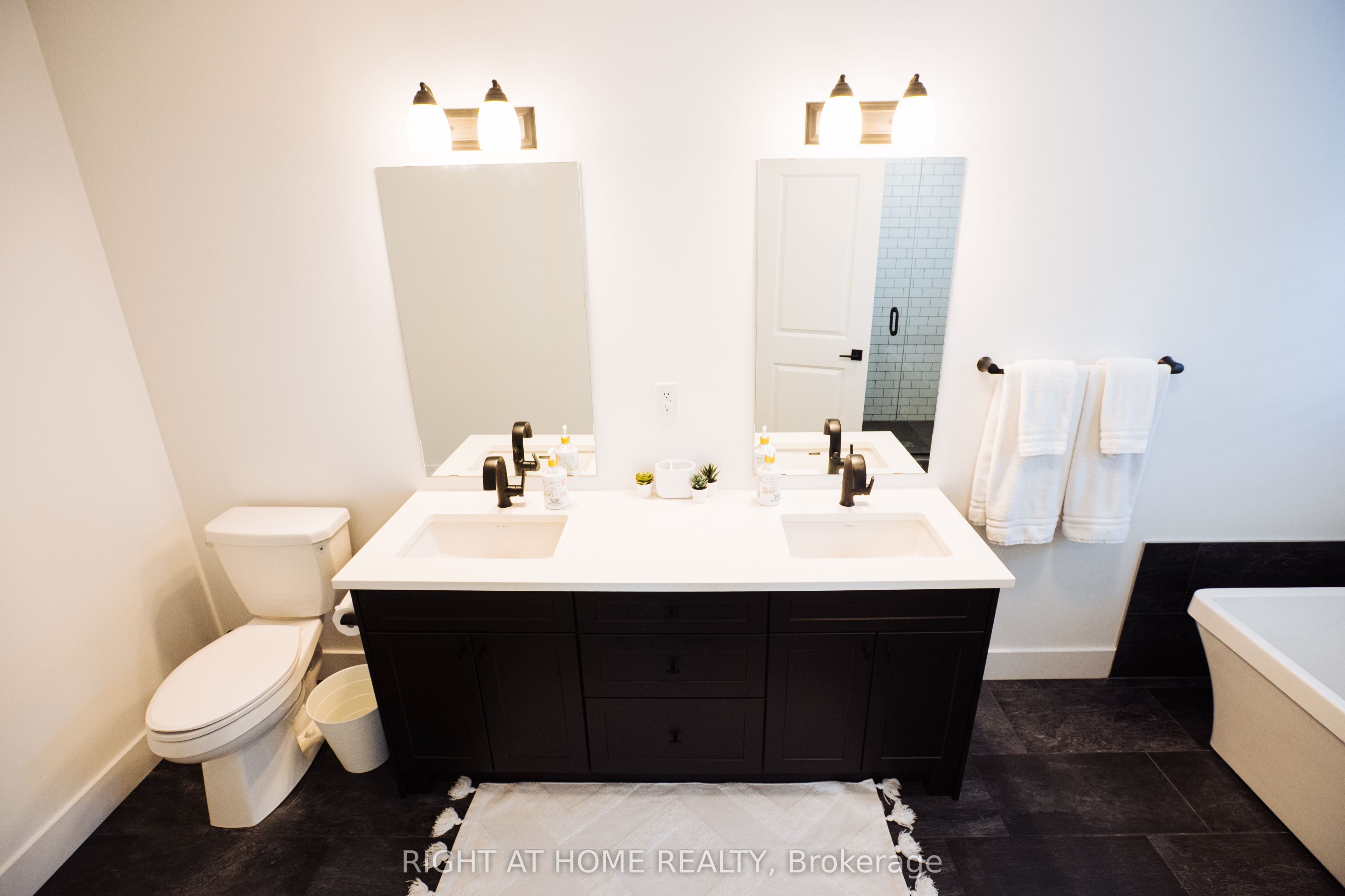 114 Black Willow Crescent Property Photo 23