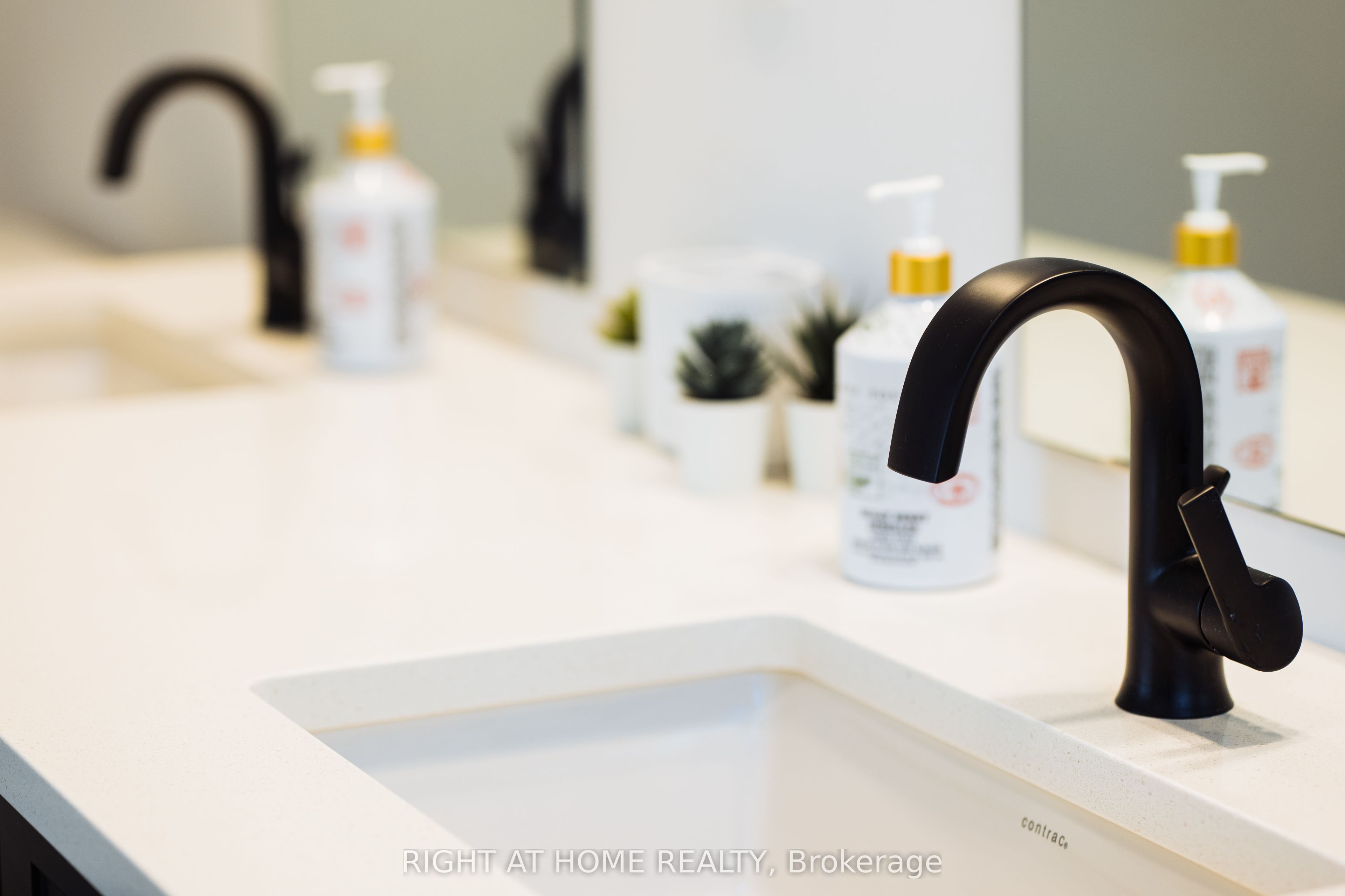 114 Black Willow Crescent Property Photo 24