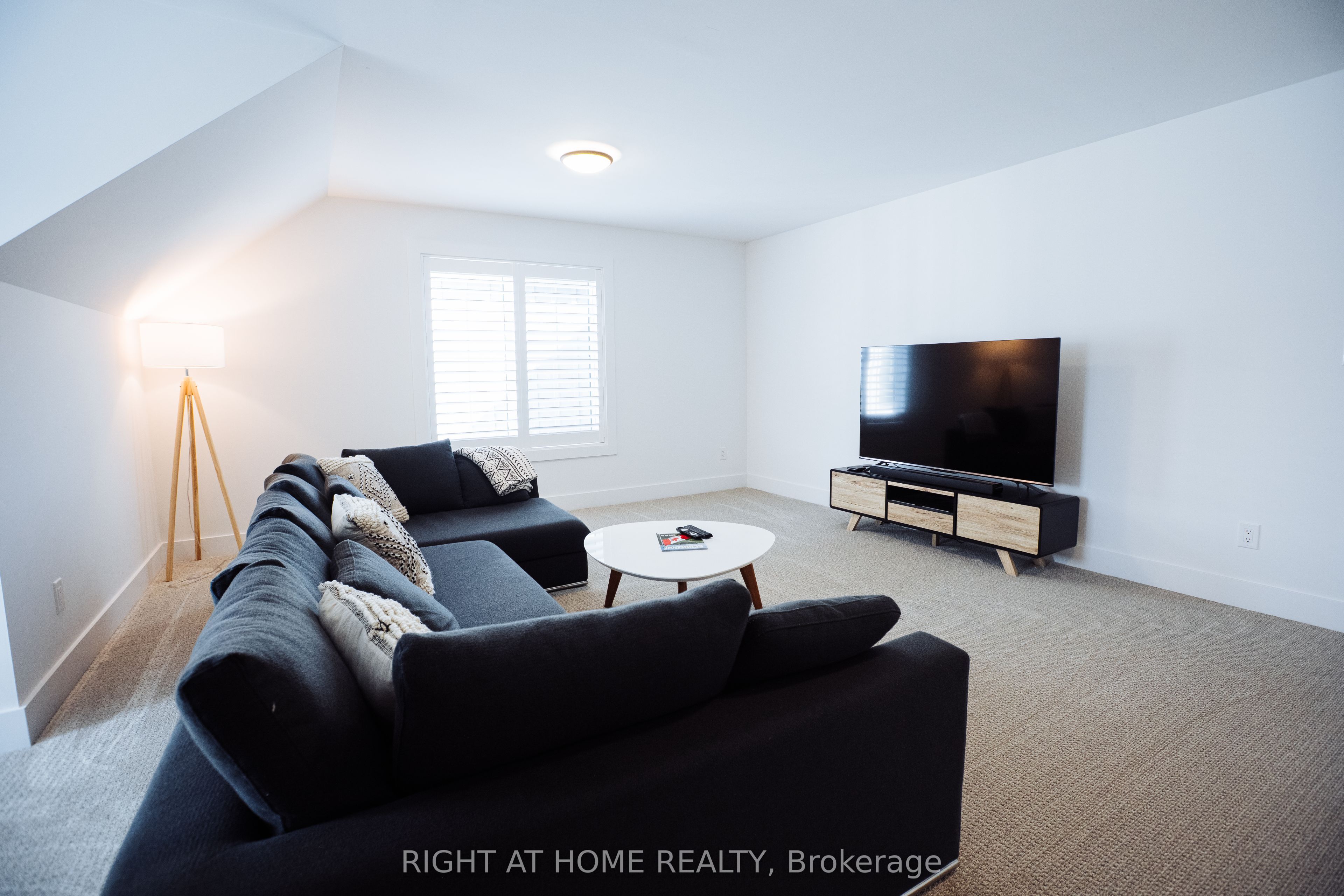 114 Black Willow Crescent Property Photo 28