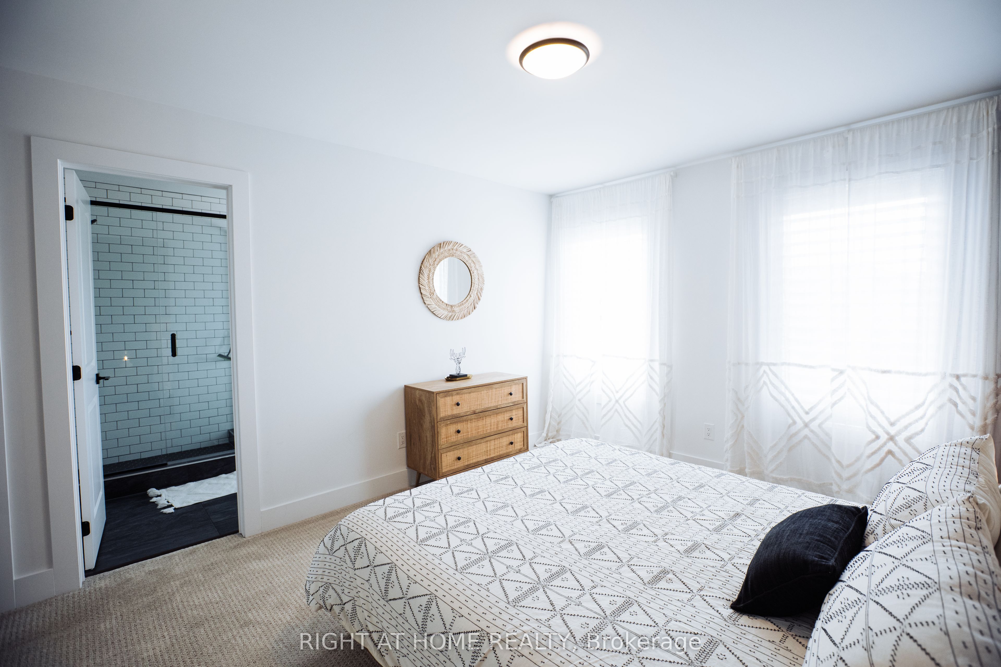 114 Black Willow Crescent Property Photo 36