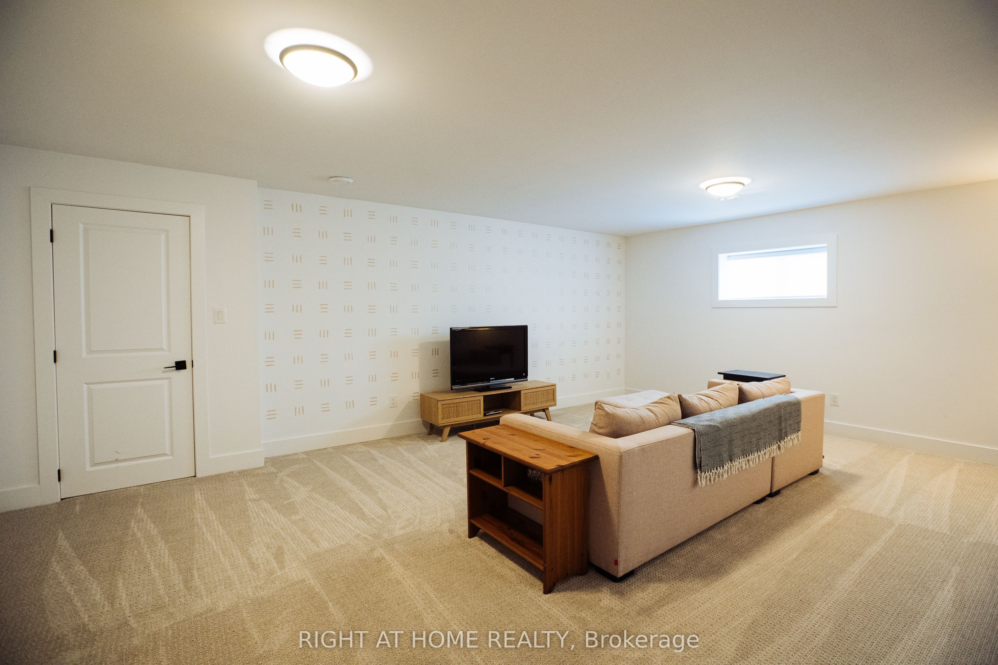 114 Black Willow Crescent Property Photo 38