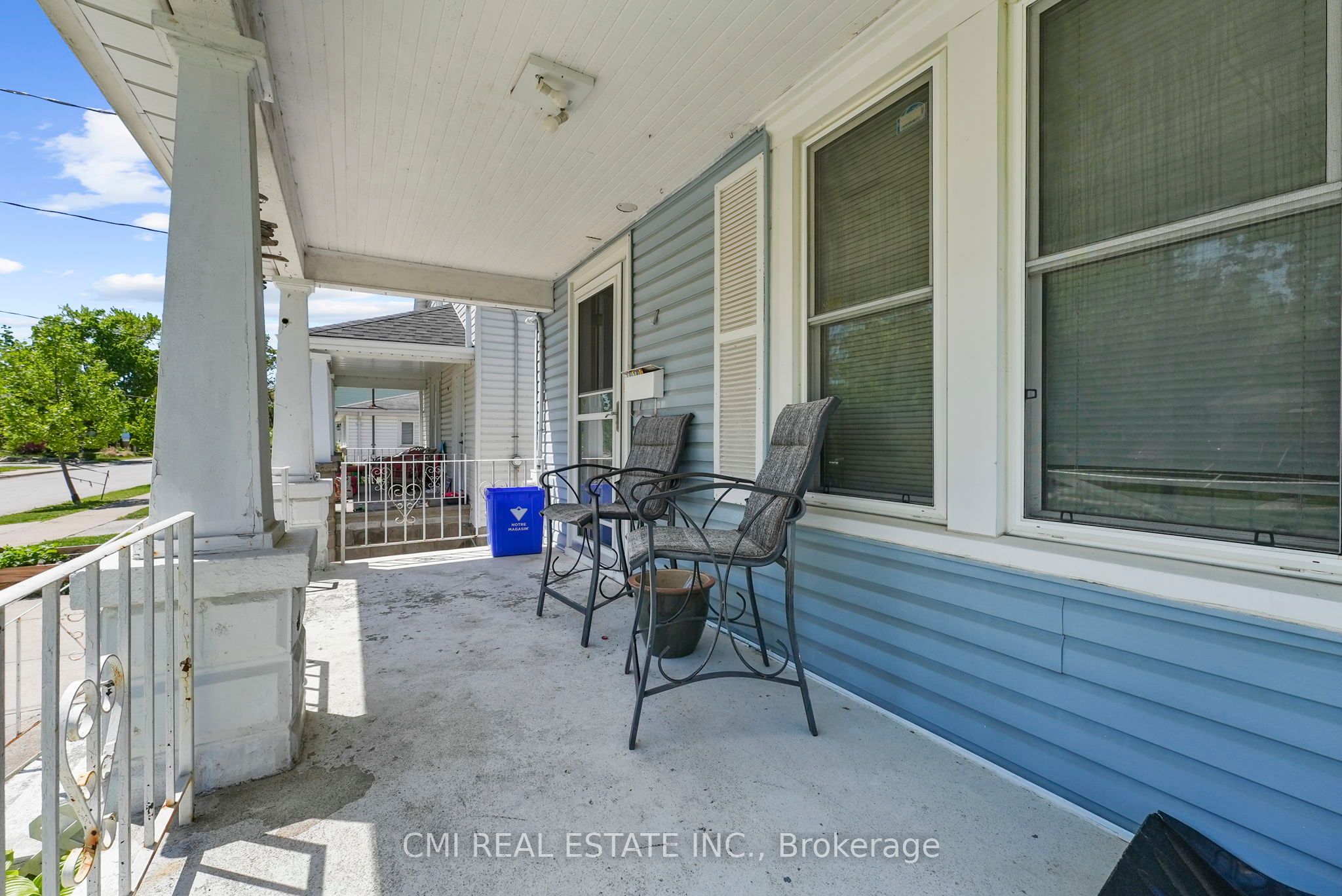 433 Lydia Street Property Photo 3