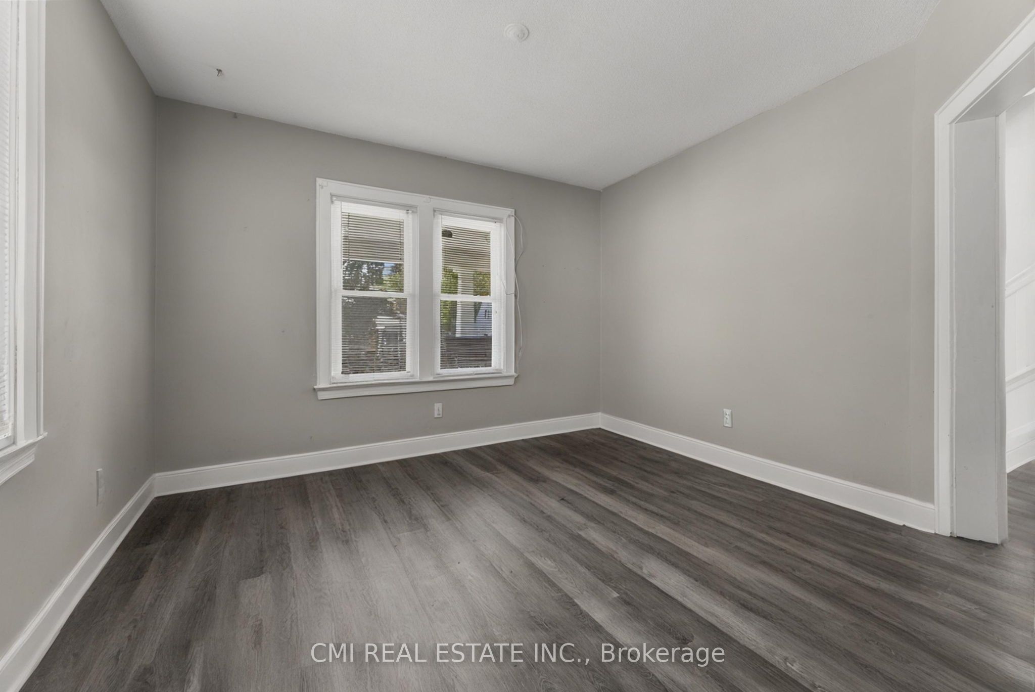 433 Lydia Street Property Photo 7