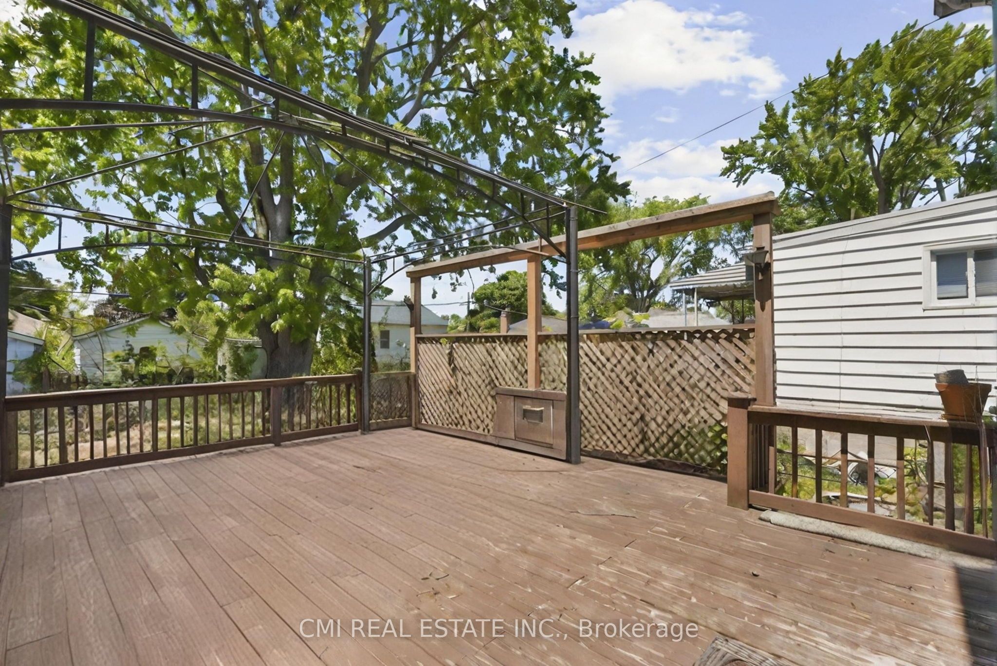 433 Lydia Street Property Photo 34