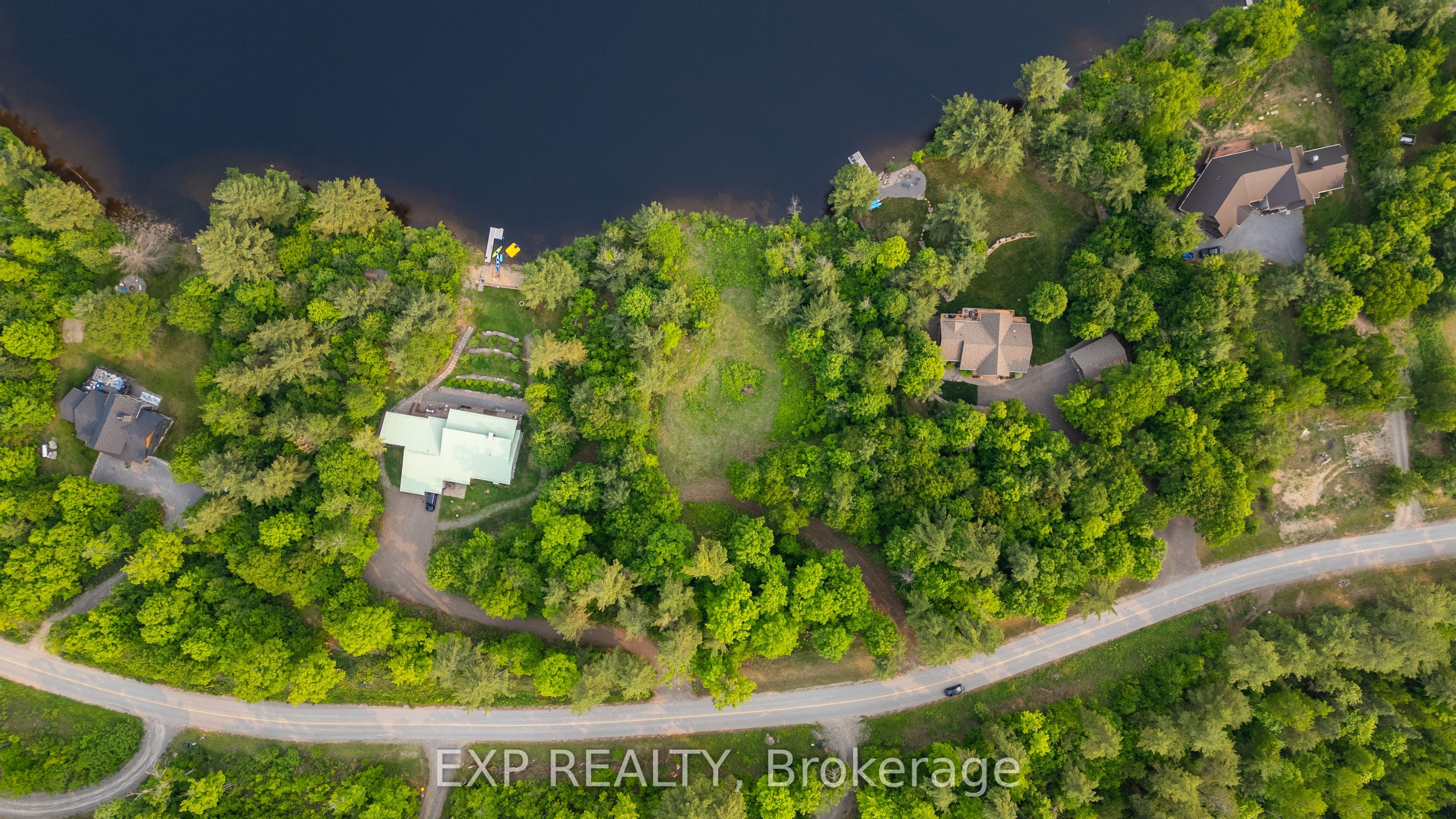 1225 Barrett Chute Road Property Photo 3