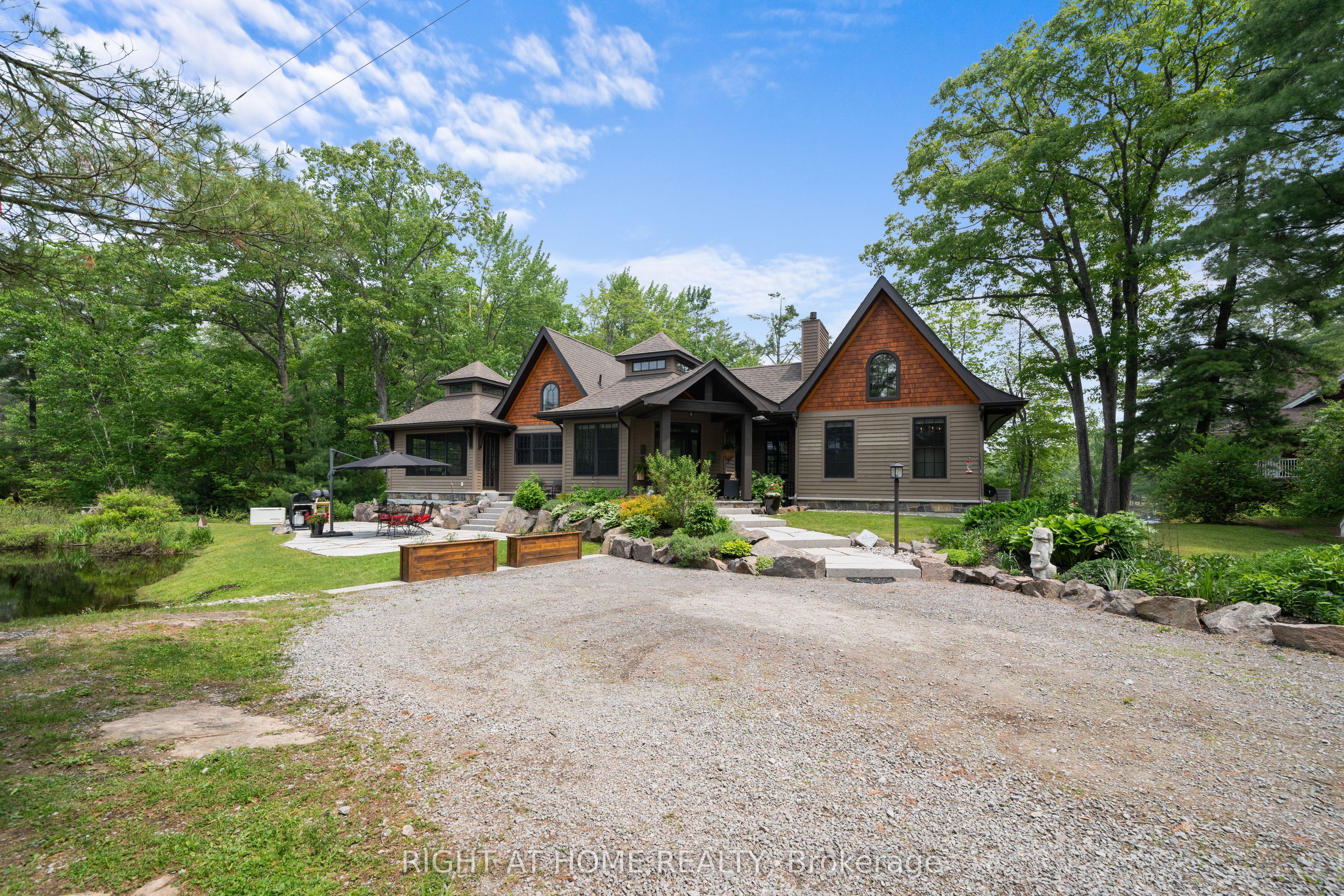 302 Fire Route 93a Route Property Photo 4