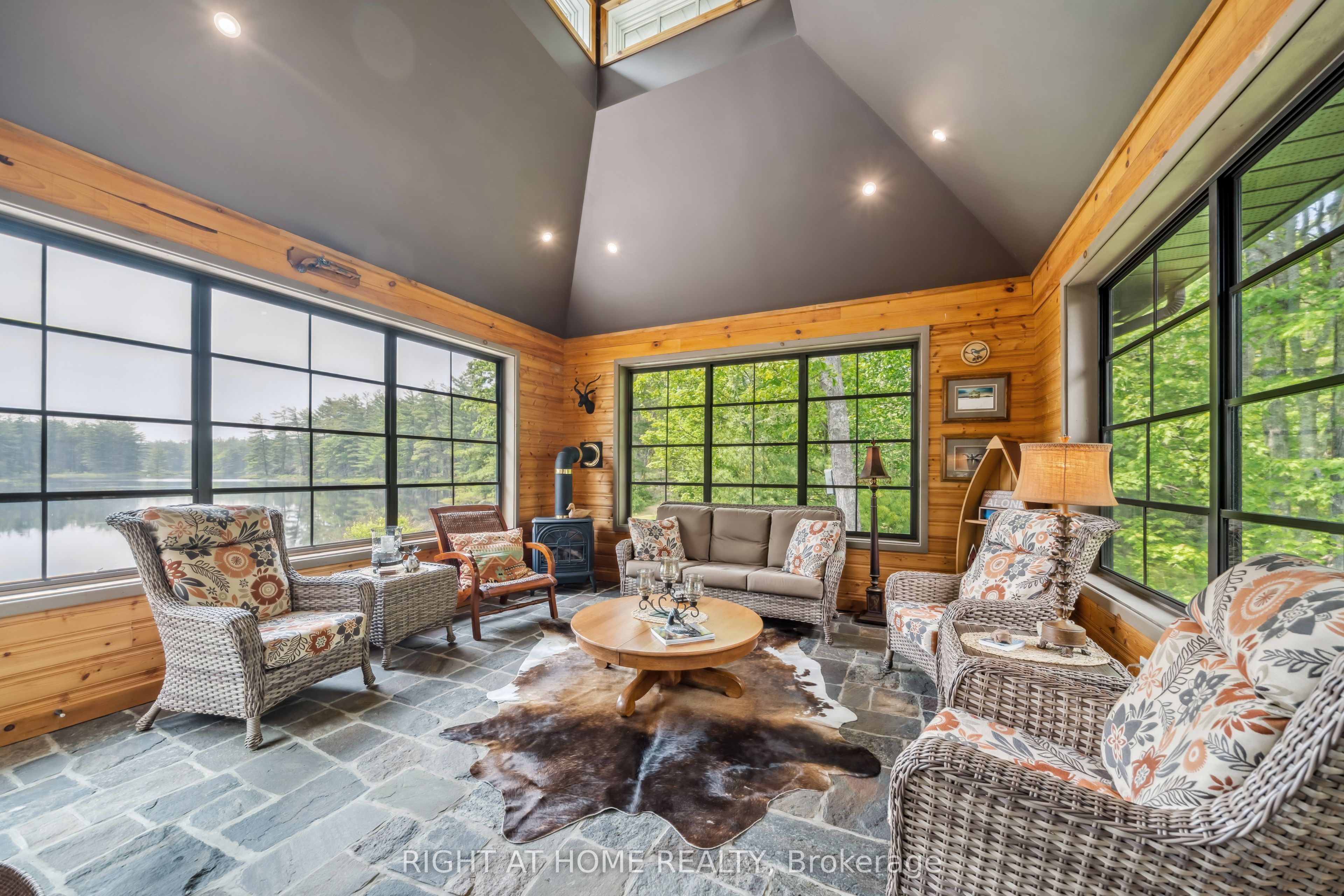 302 Fire Route 93a Route Property Photo 22