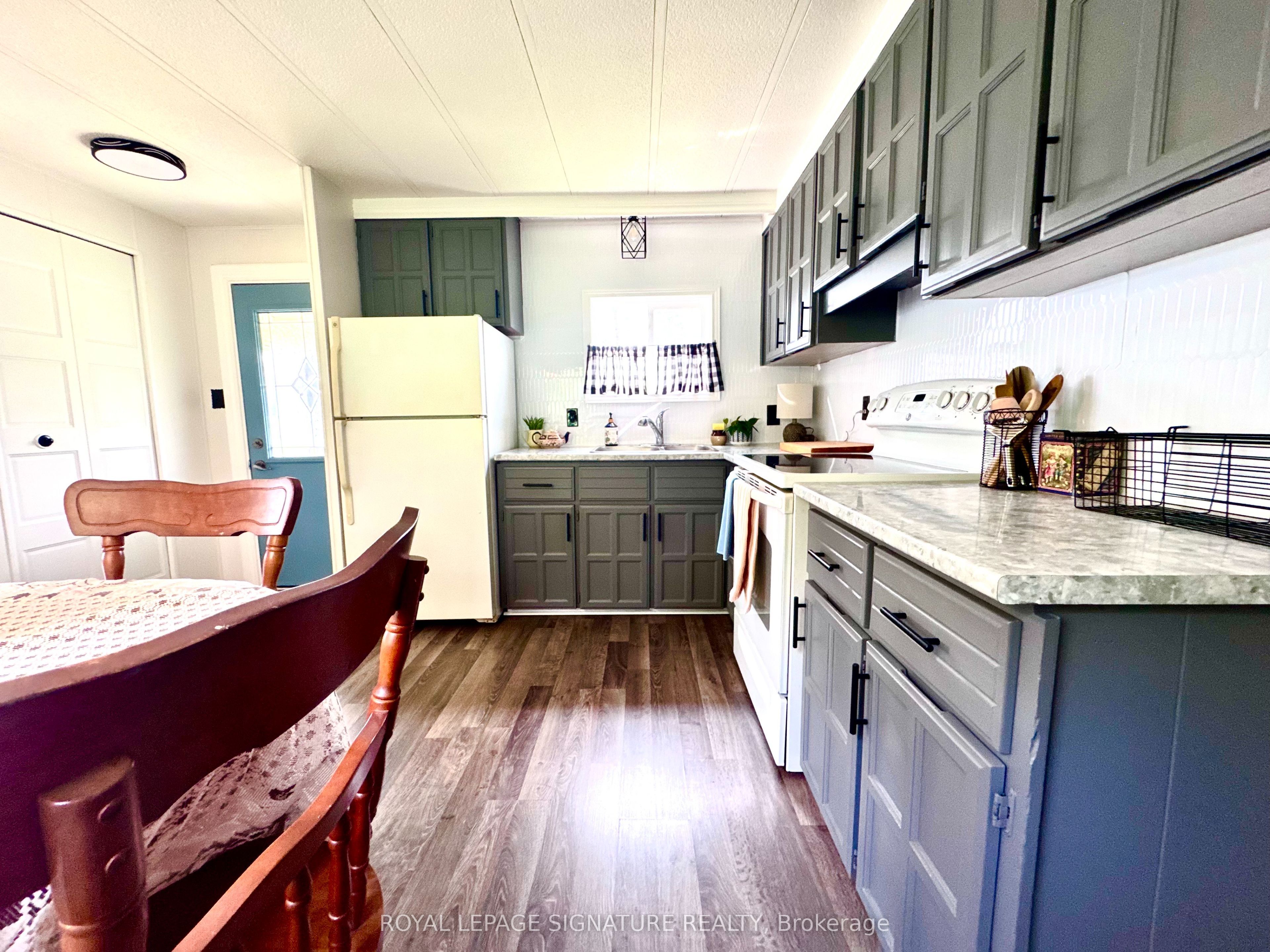 1019 Seventh Lane Property Photo 4