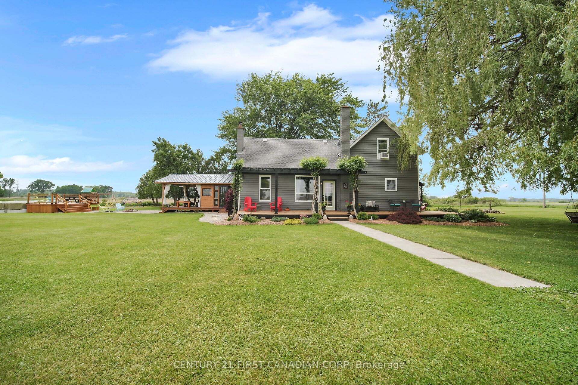 24631 Stalker Line Property Photo 1