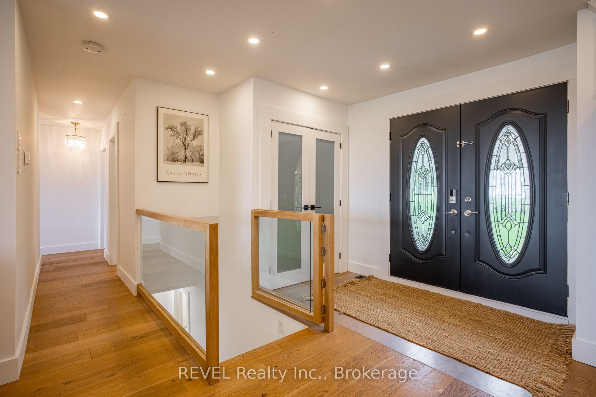 238 Queenston Road Property Photo 6