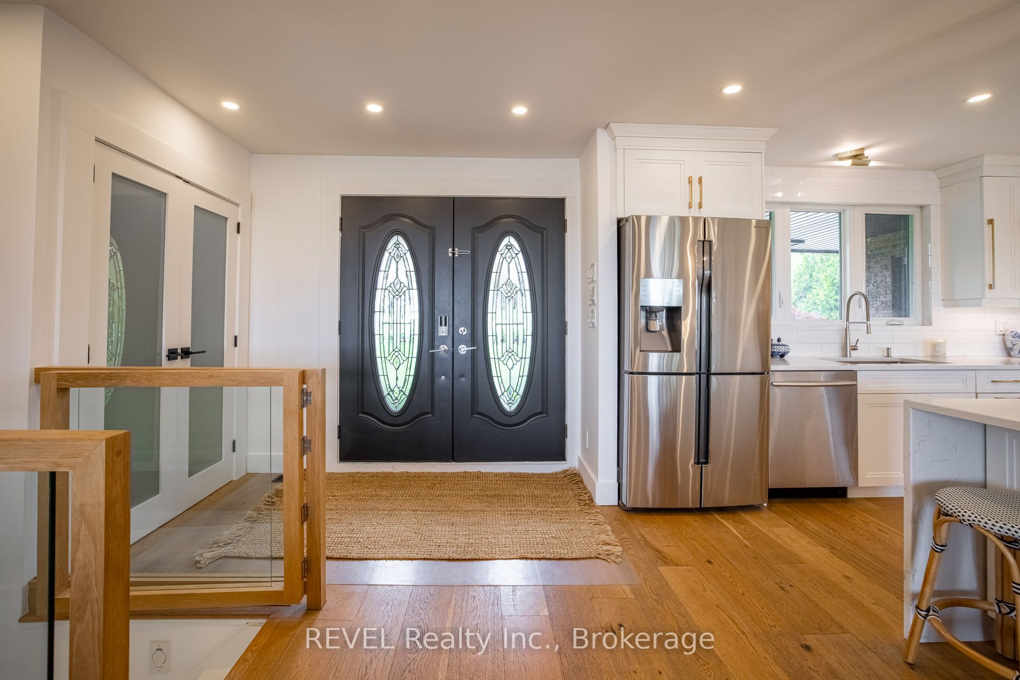 238 Queenston Road Property Photo 7