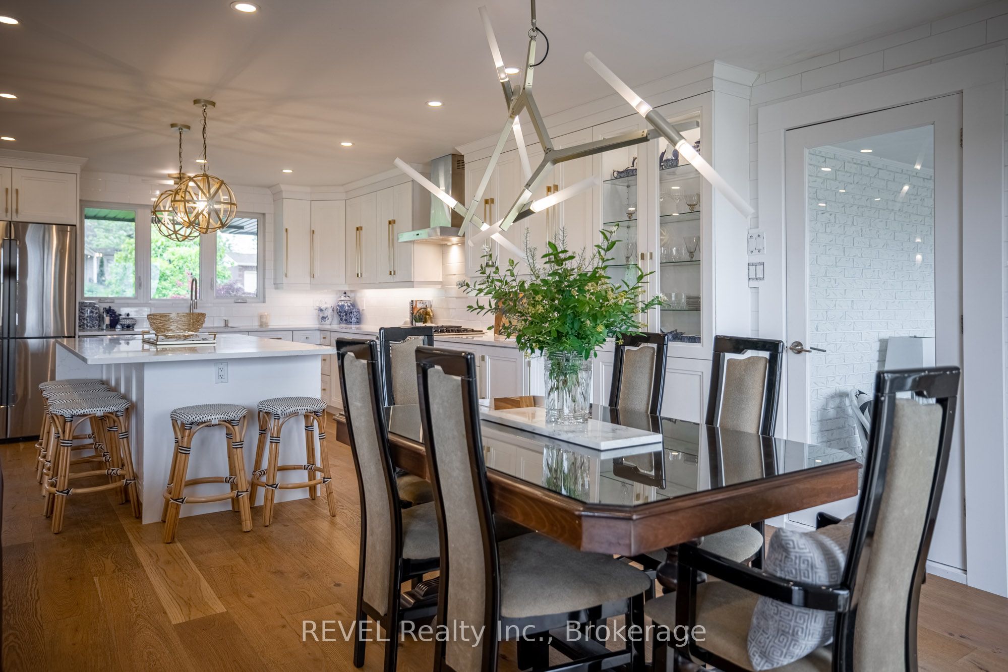 238 Queenston Road Property Photo 14