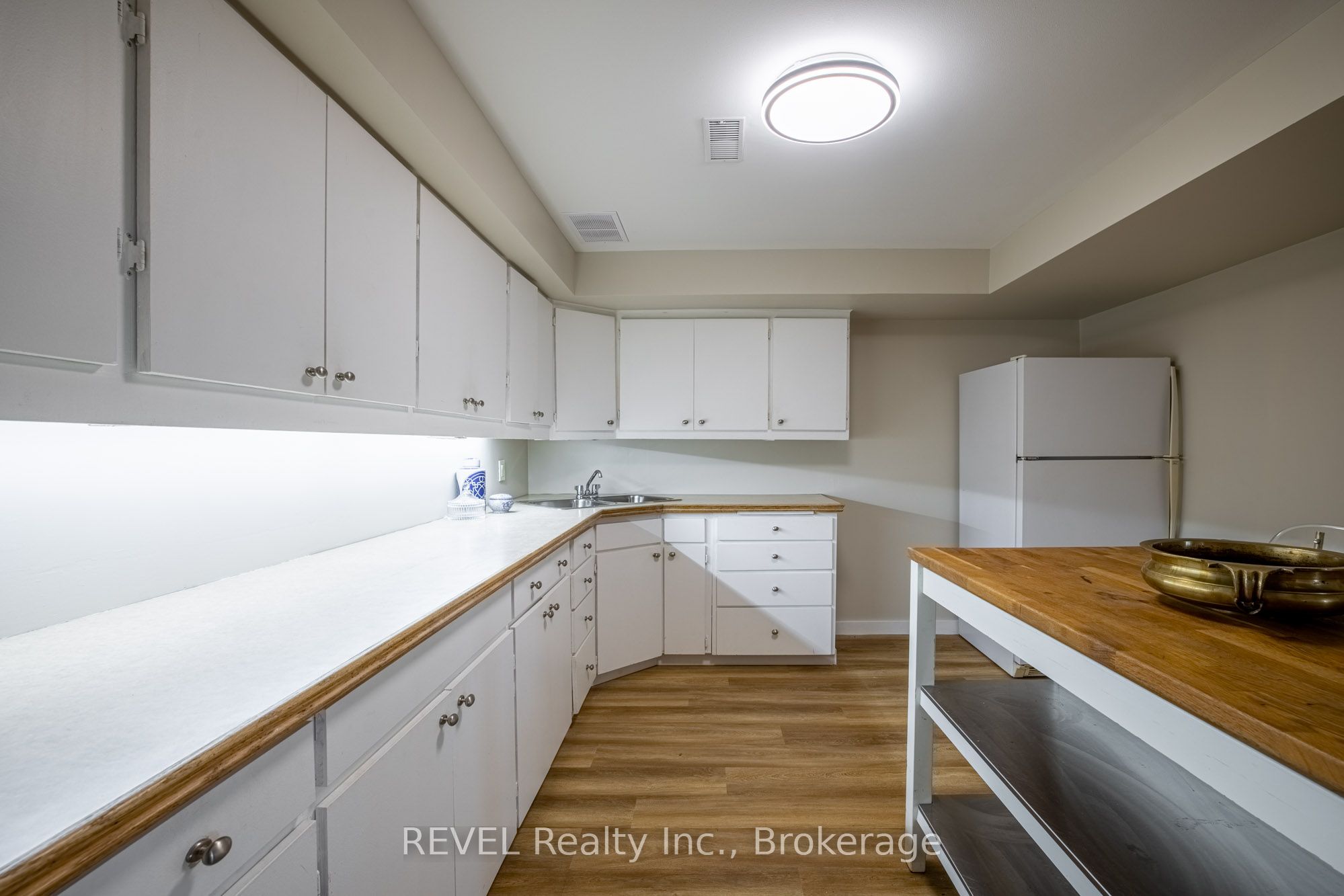 238 Queenston Road Property Photo 32