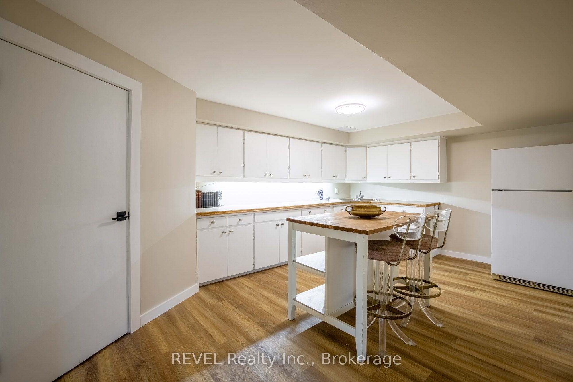 238 Queenston Road Property Photo 33