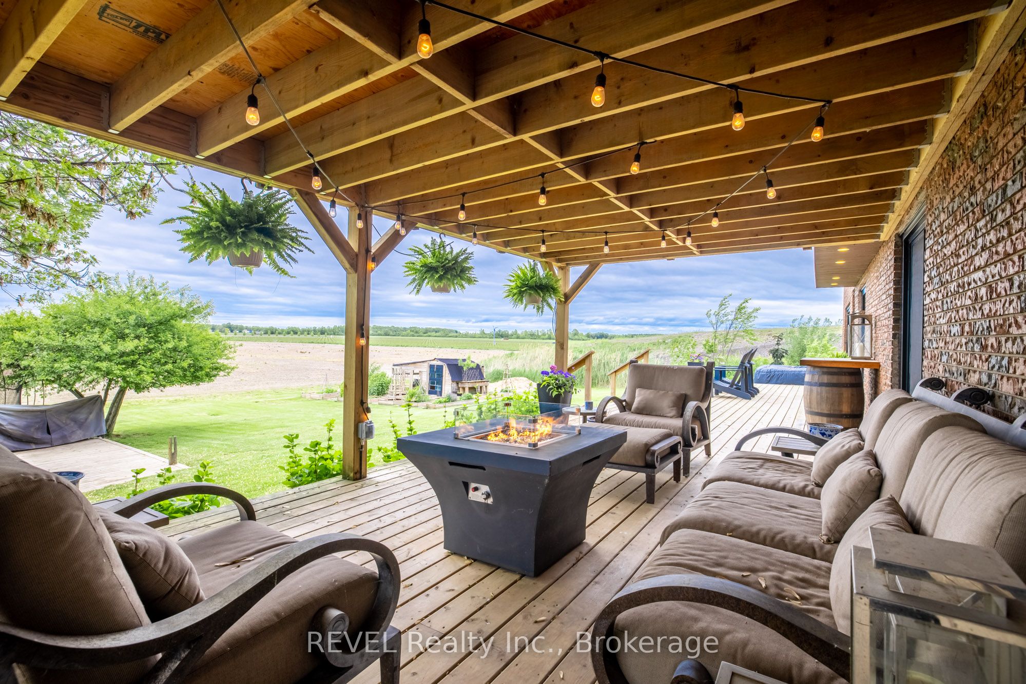 238 Queenston Road Property Photo 37