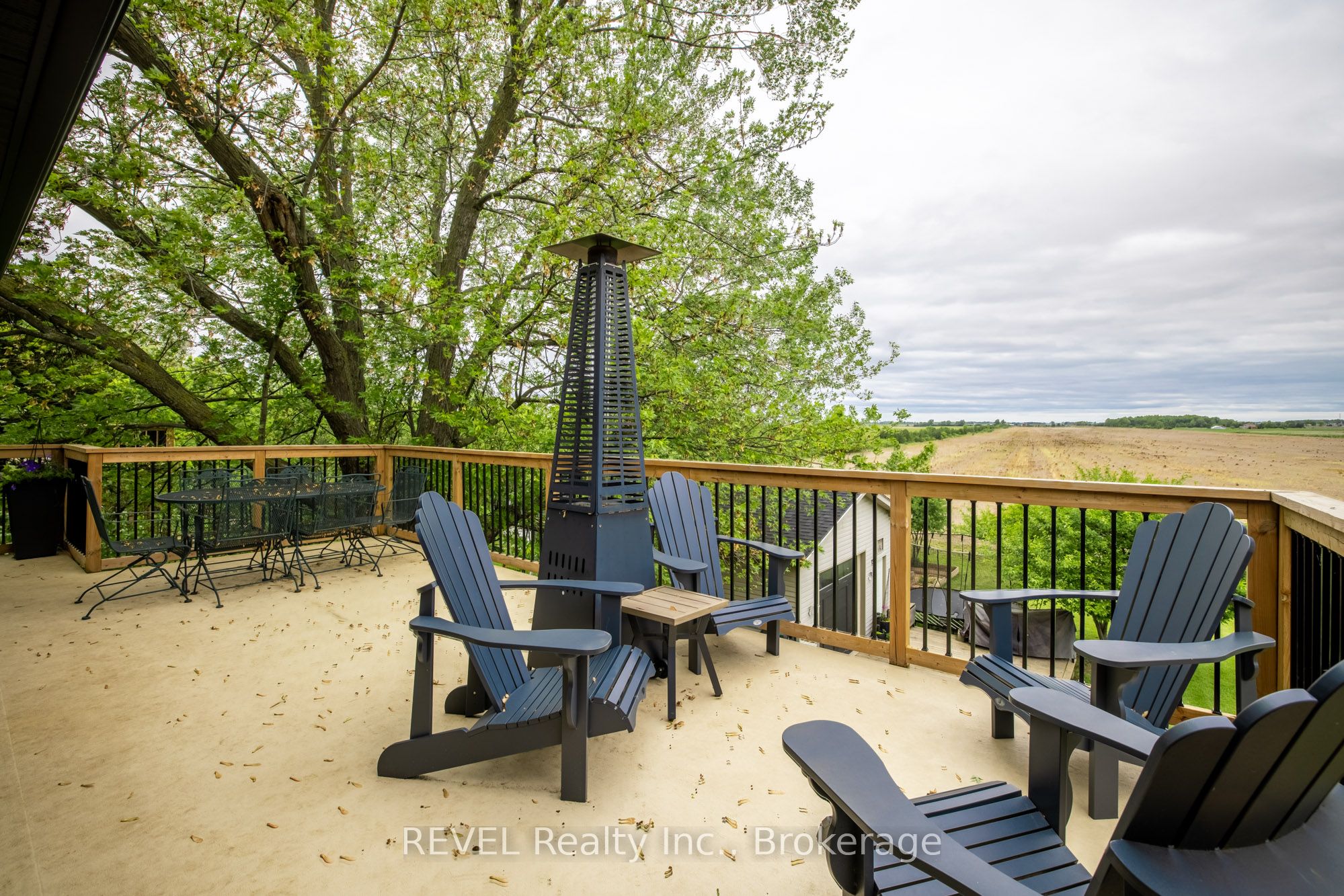 238 Queenston Road Property Photo 39
