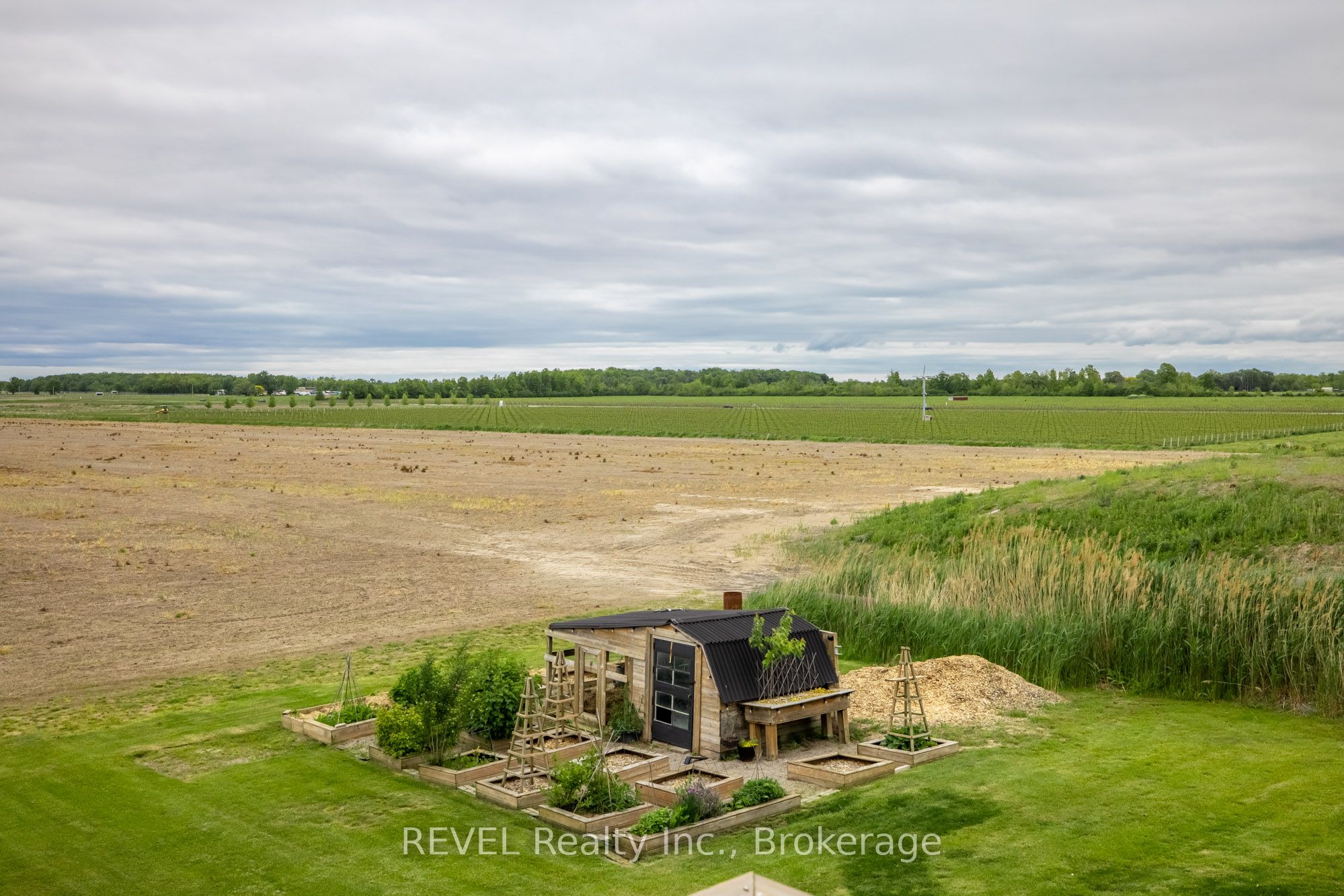 238 Queenston Road Property Photo 47