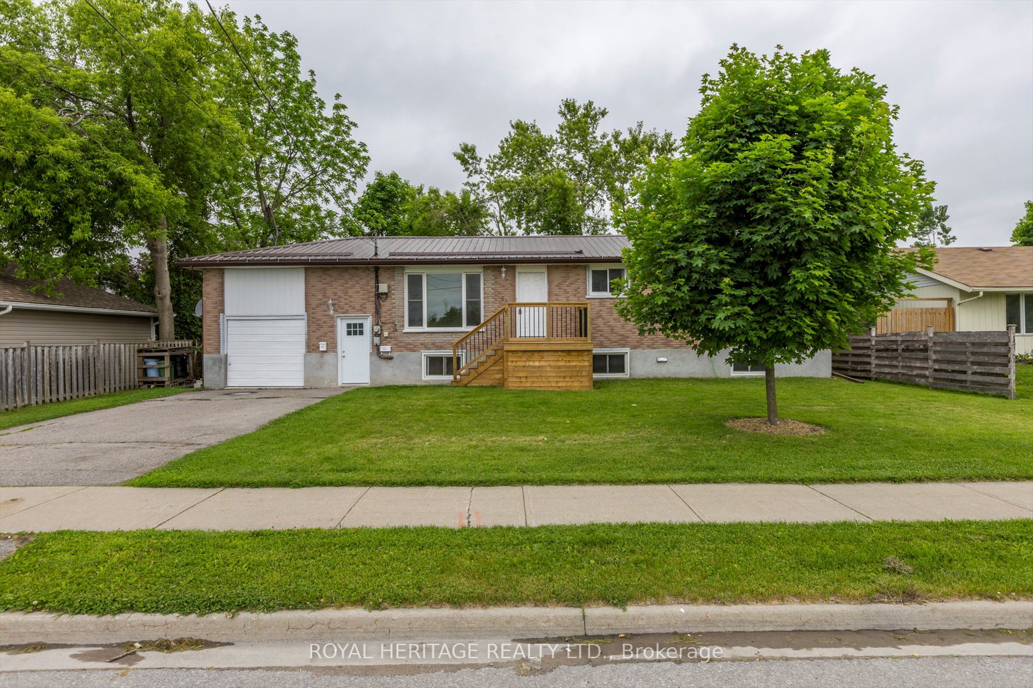 64 George St W Property Photo 4
