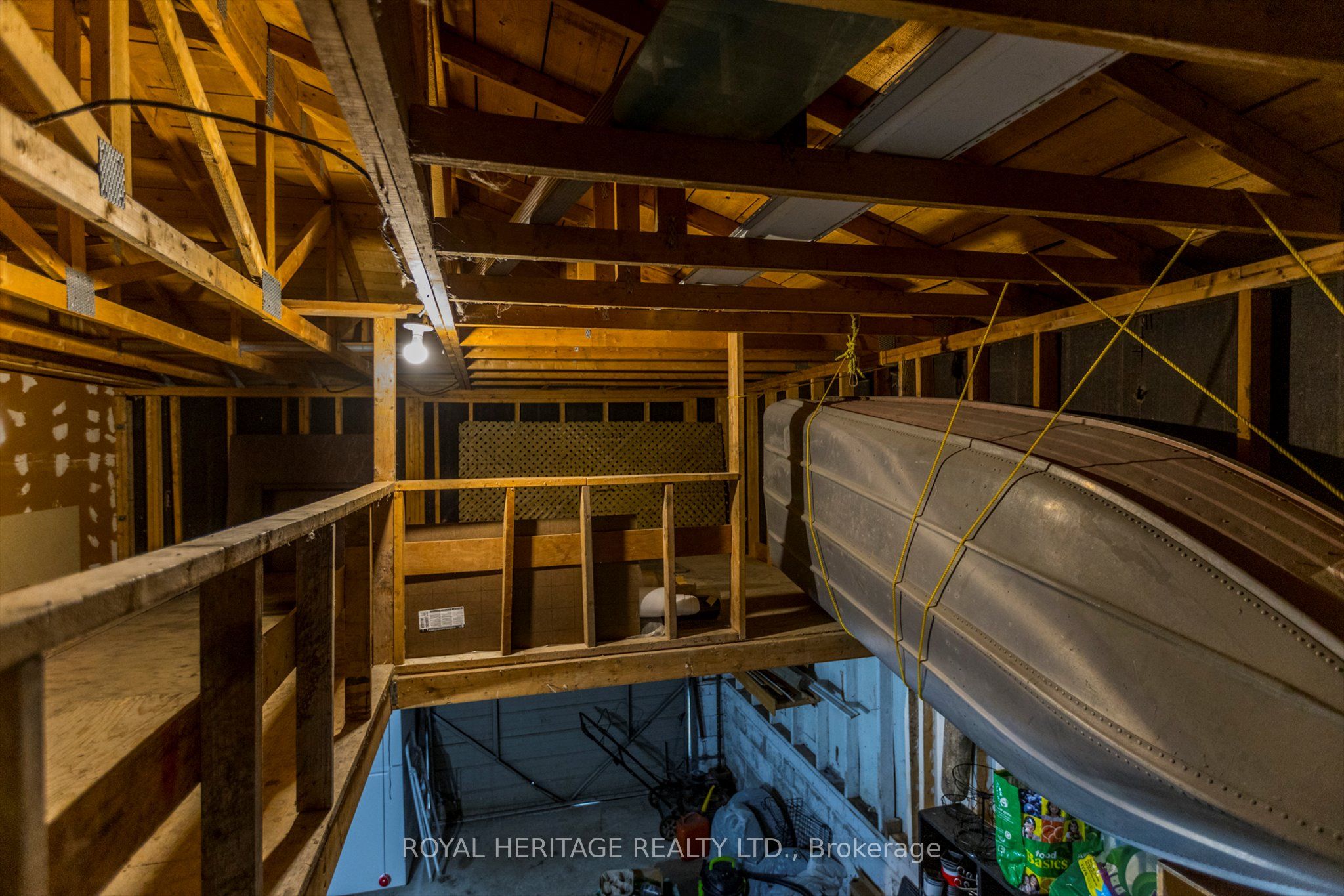 64 George St W Property Photo 35