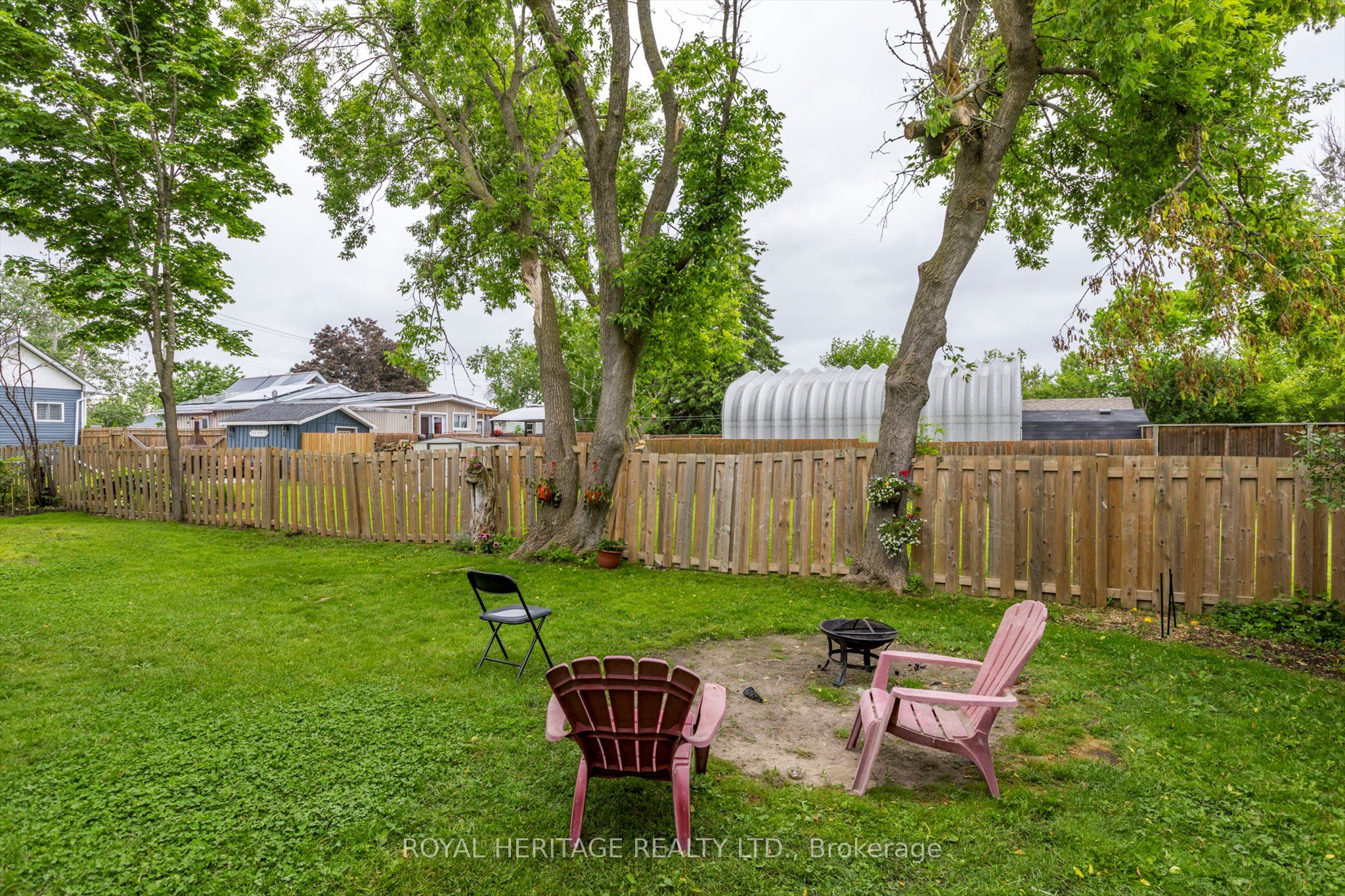 64 George St W Property Photo 45