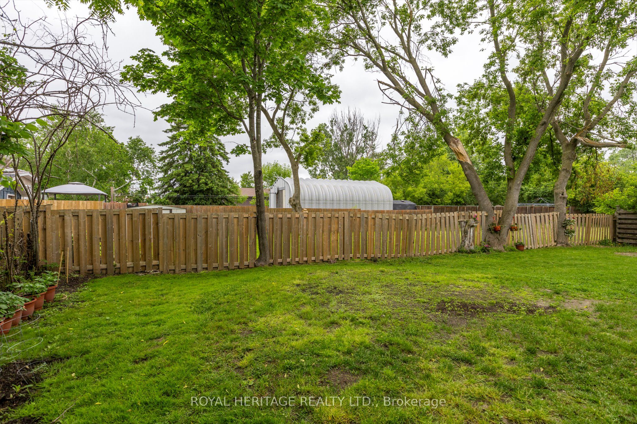 64 George St W Property Photo 46