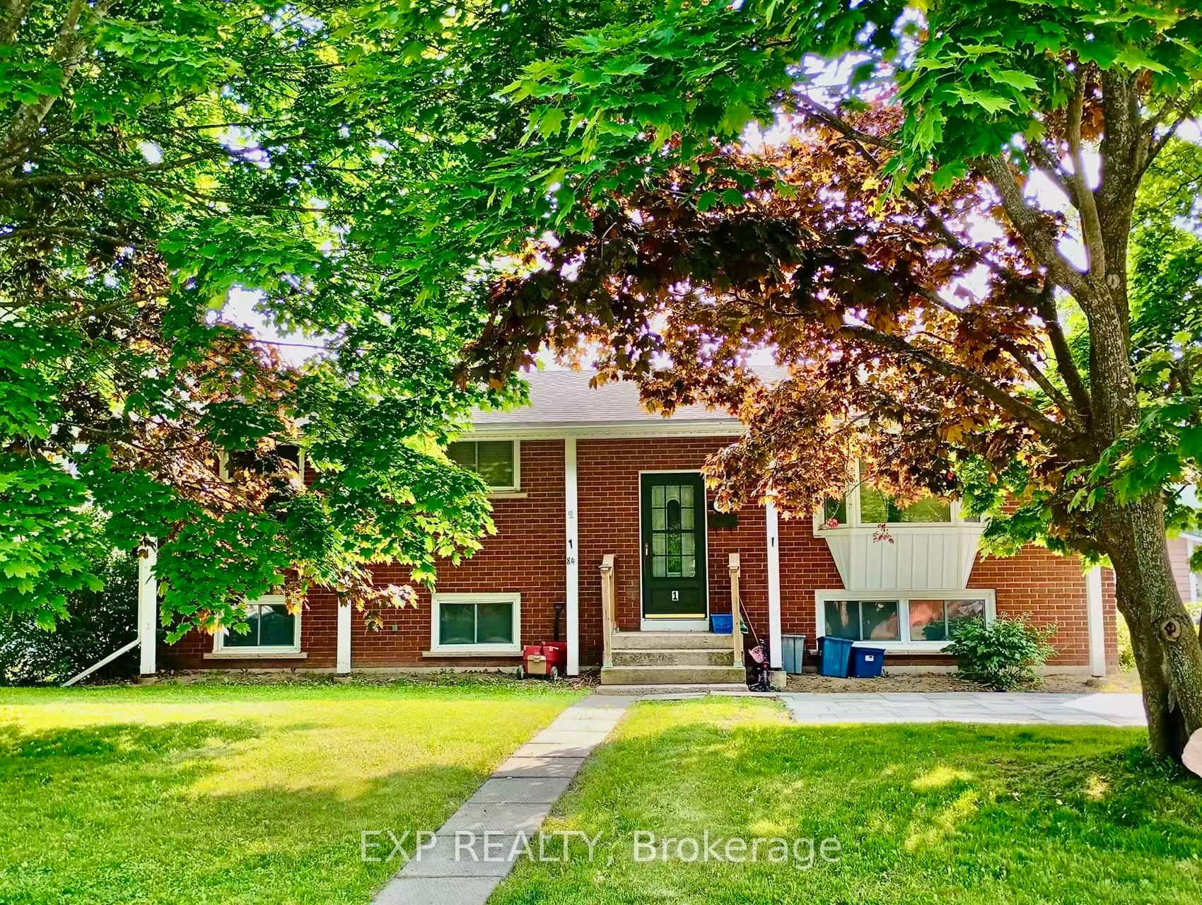 84 Sherwood Ave Property Photo 1