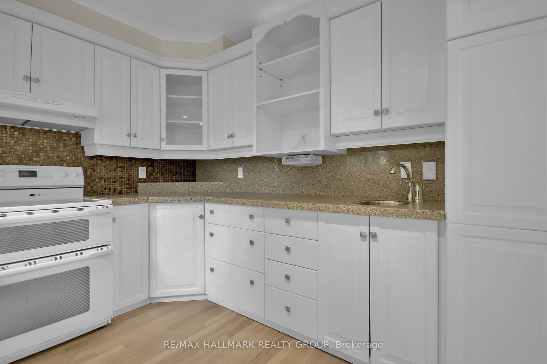 30 Brodeur Cres Property Photo 10