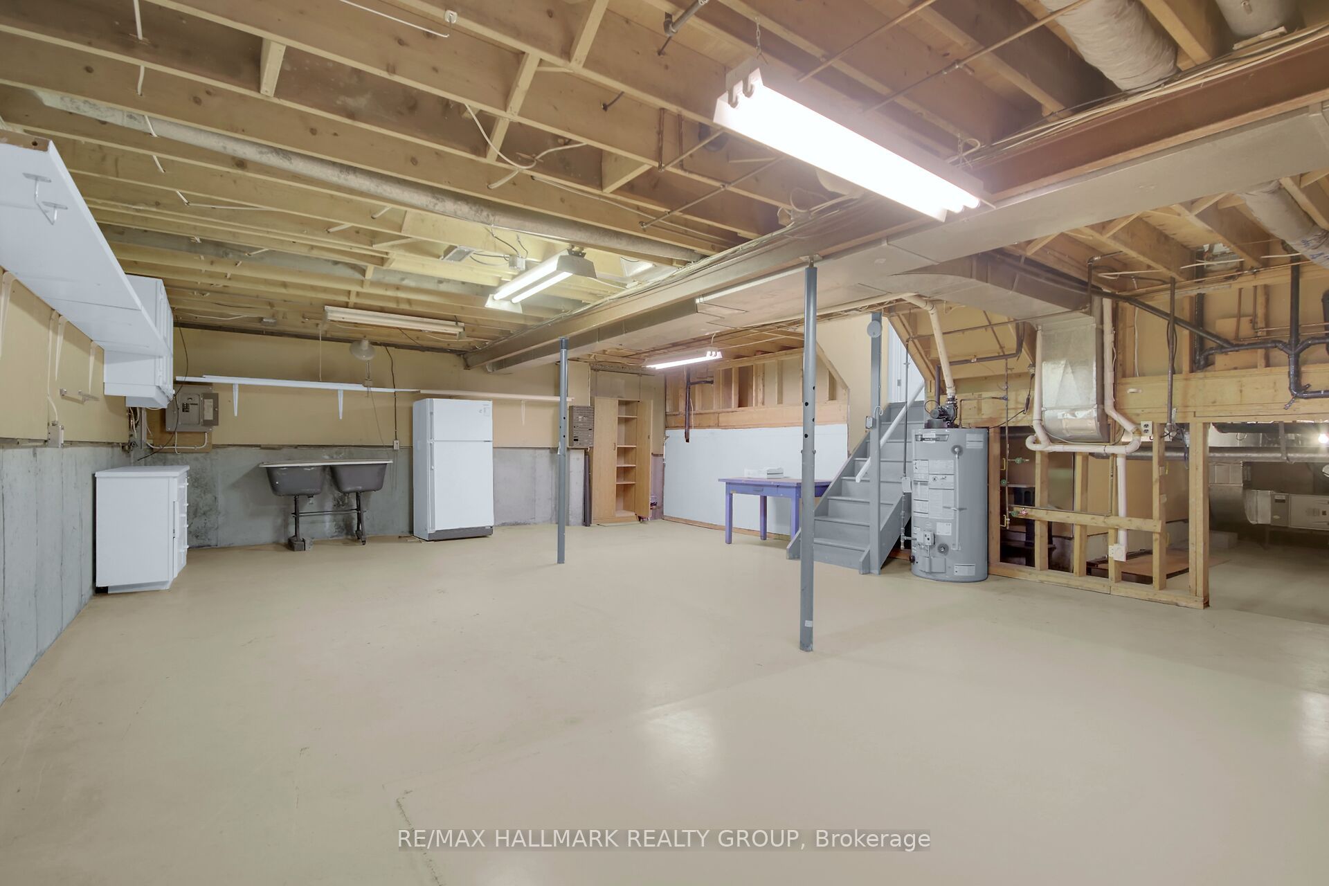 30 Brodeur Cres Property Photo 25