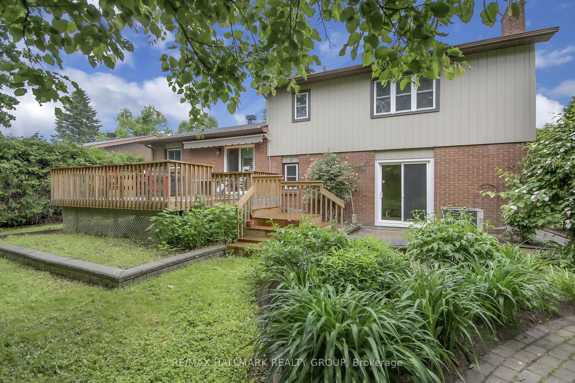 30 Brodeur Cres Property Photo 29