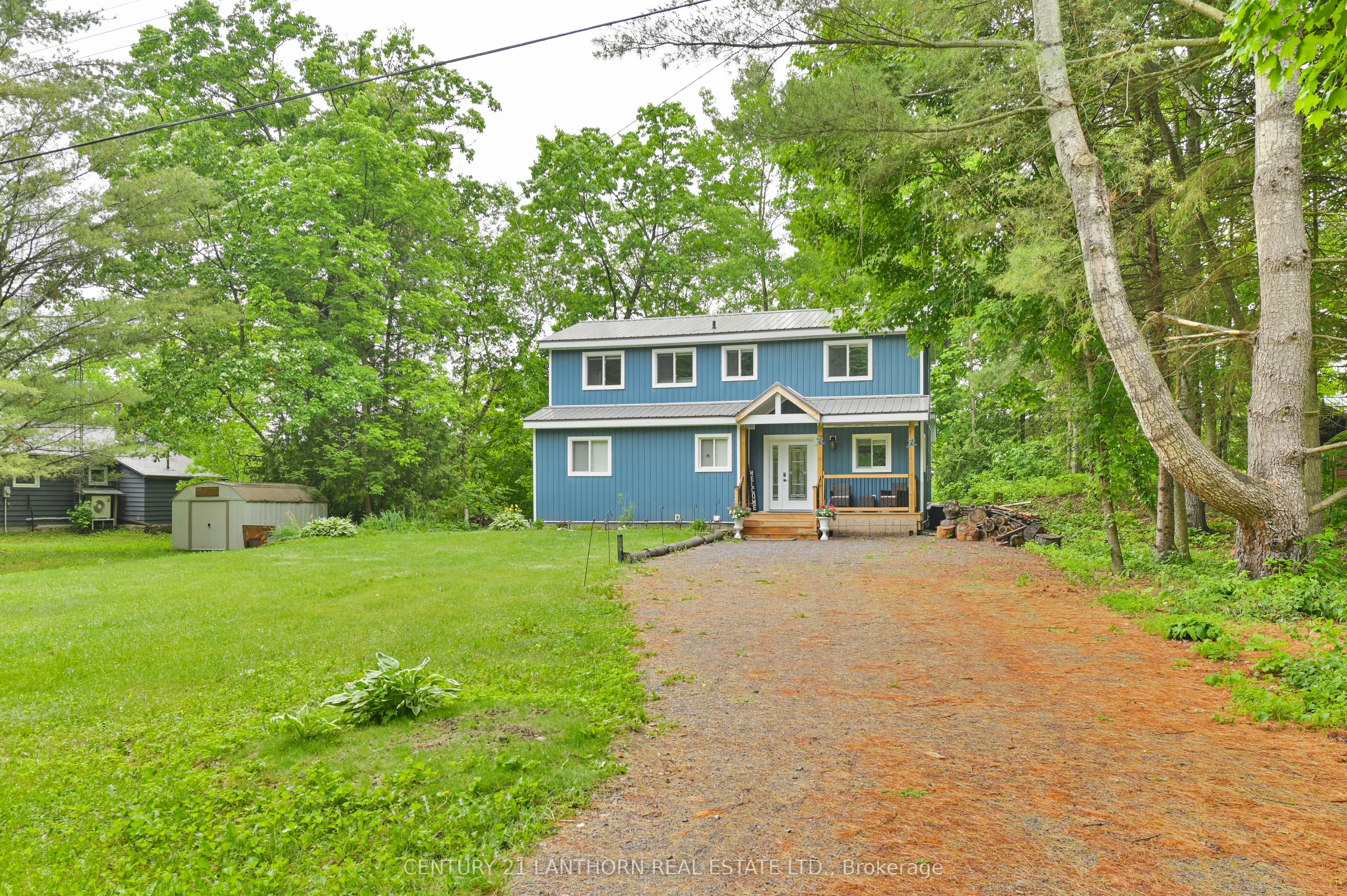 135 Camp Ln Property Photo 3