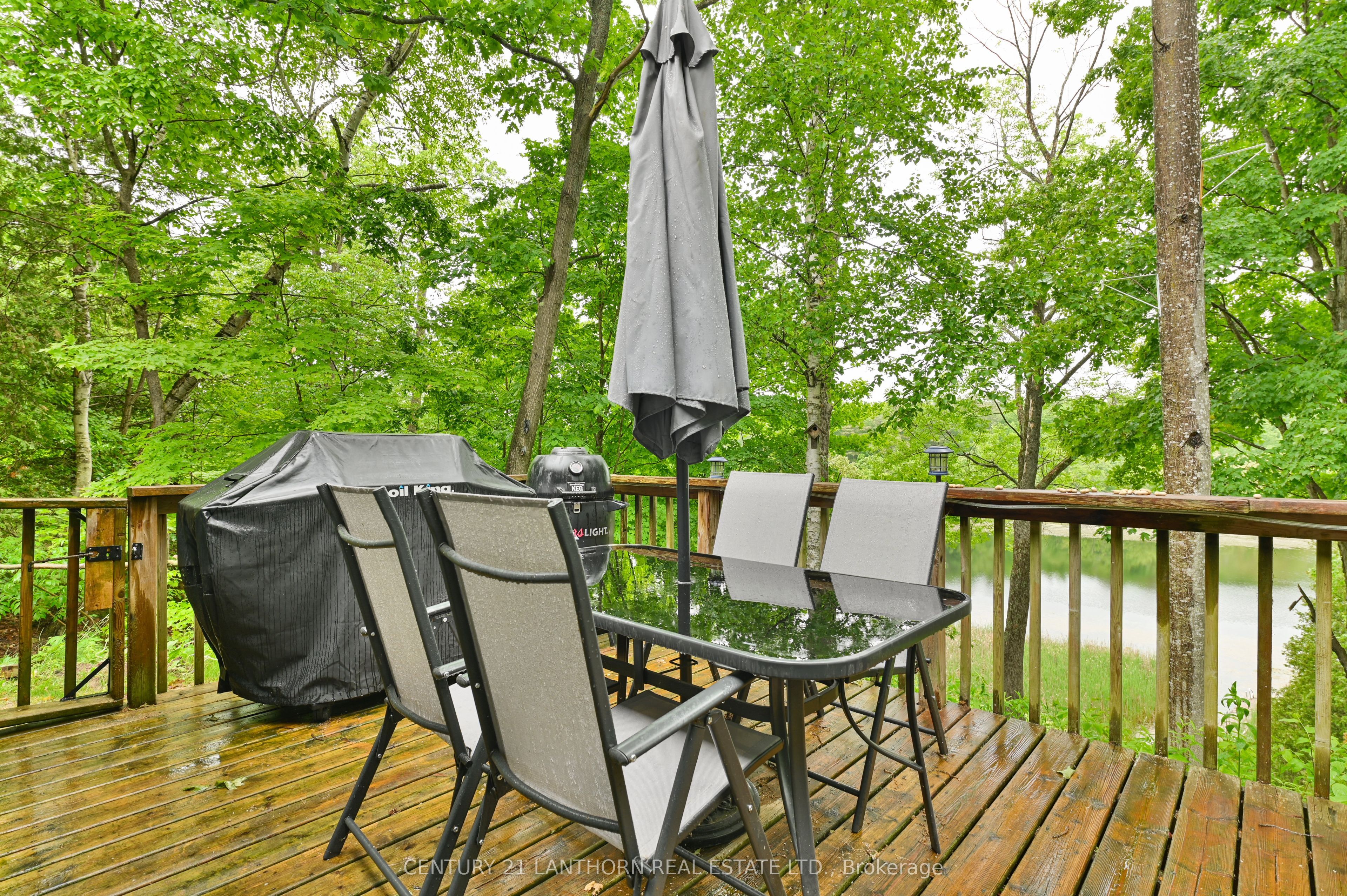 135 Camp Ln Property Photo 31