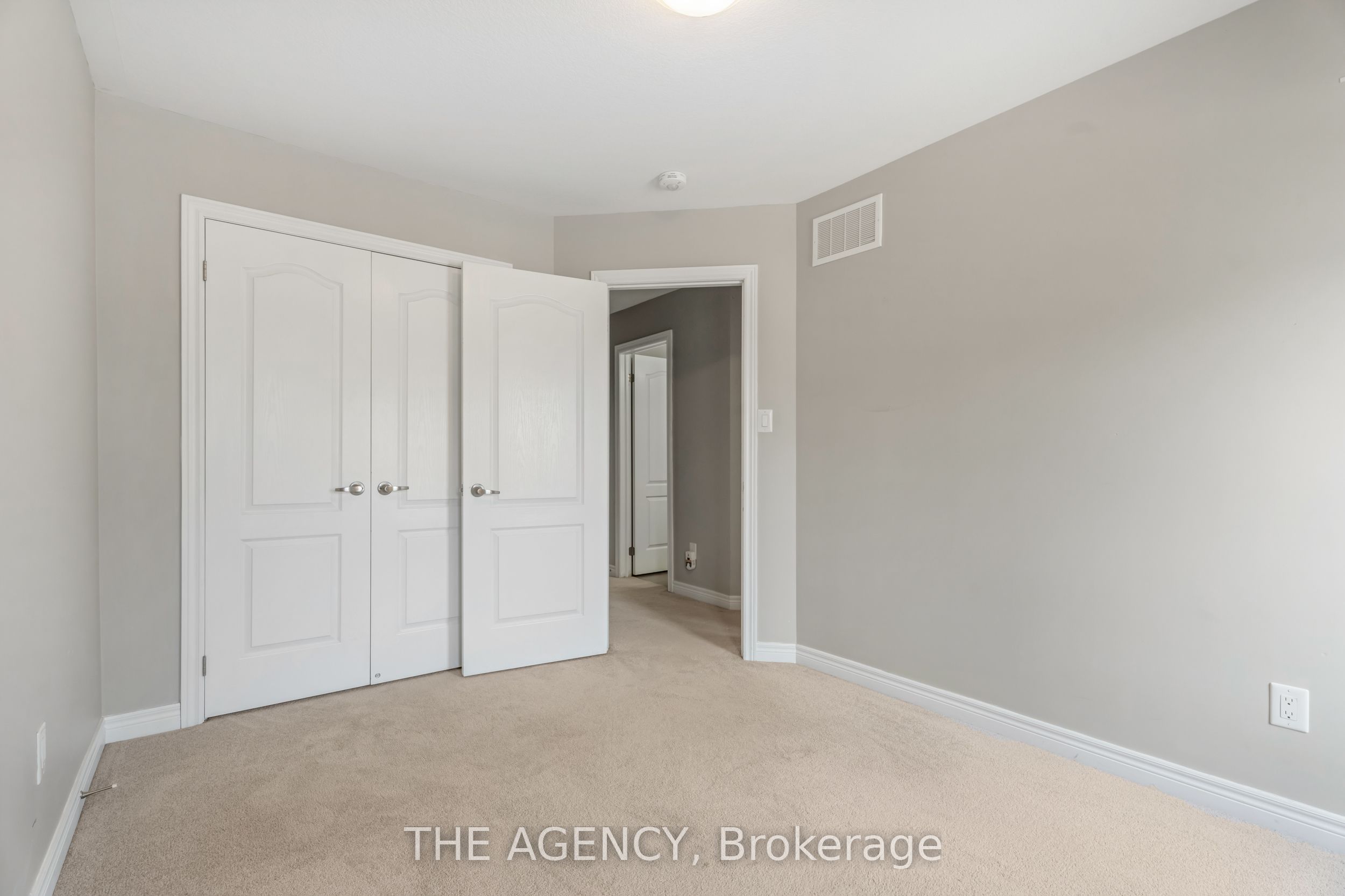 570 Linden Dr Property Photo 18