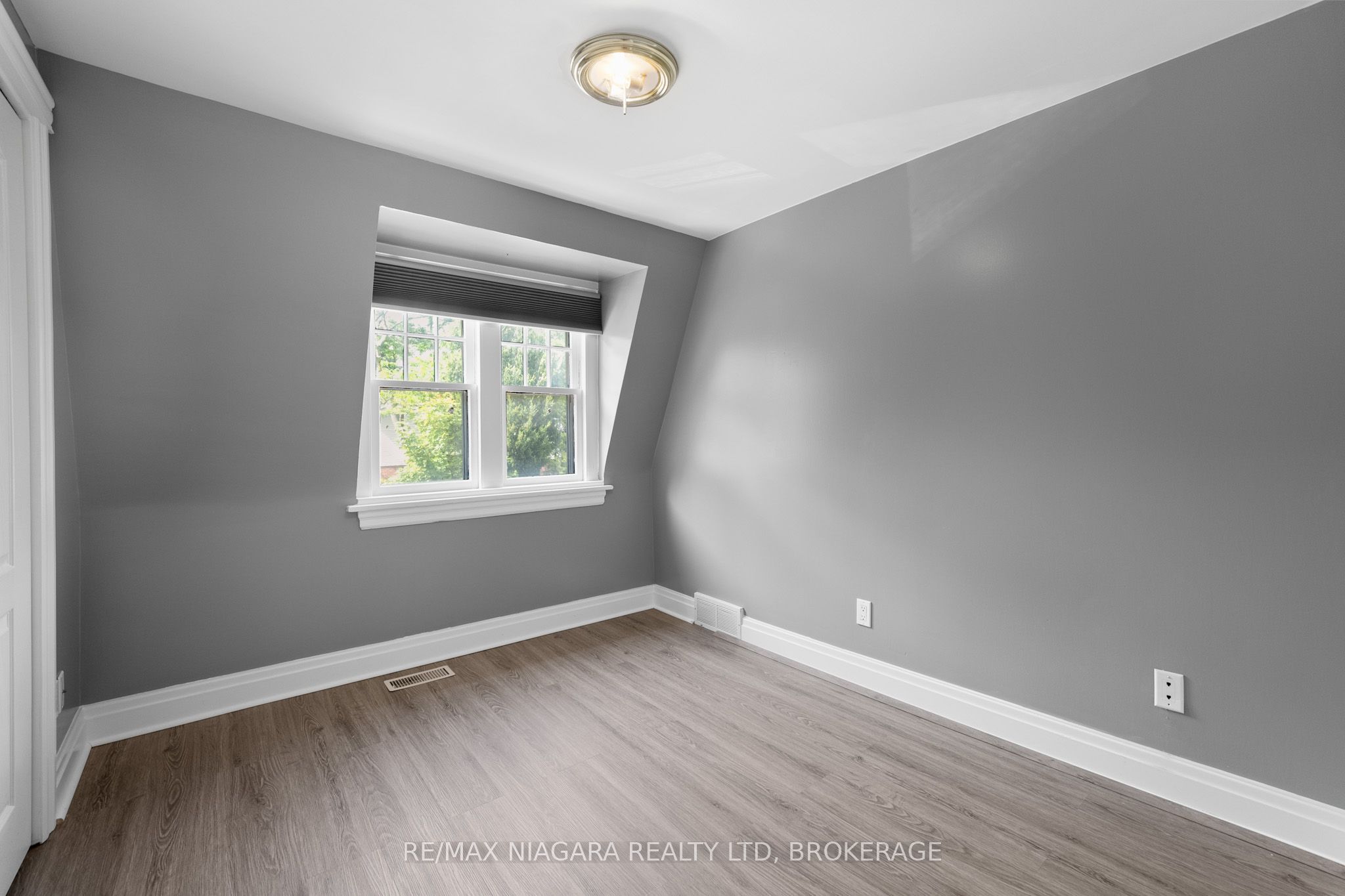 2969-2971 Portage Road Property Photo 22