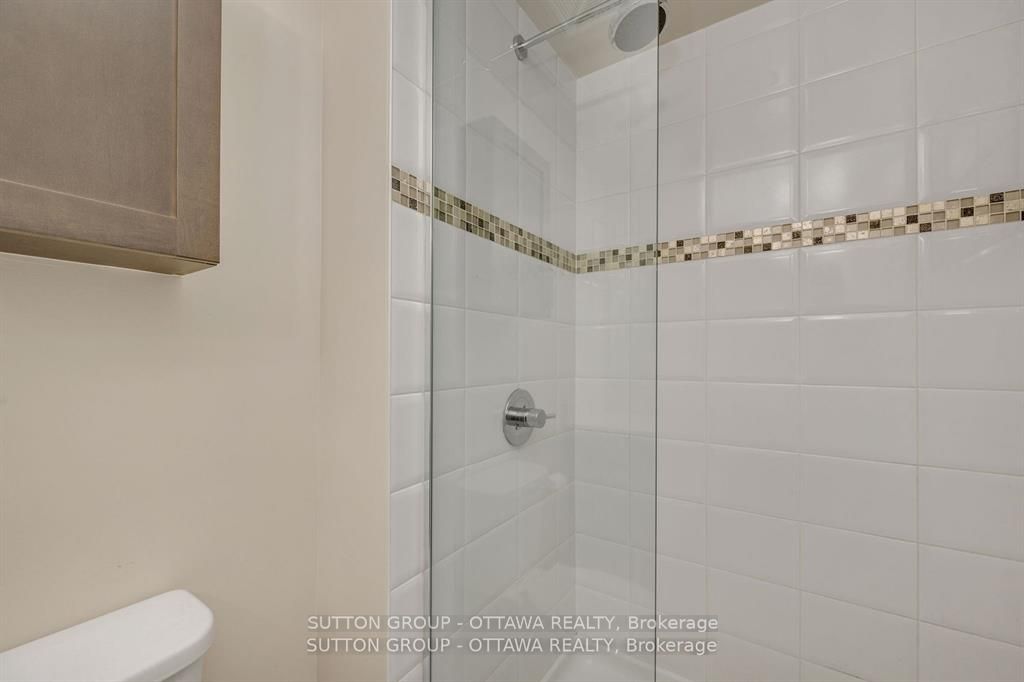 316 Bruyere St Property Photo 17