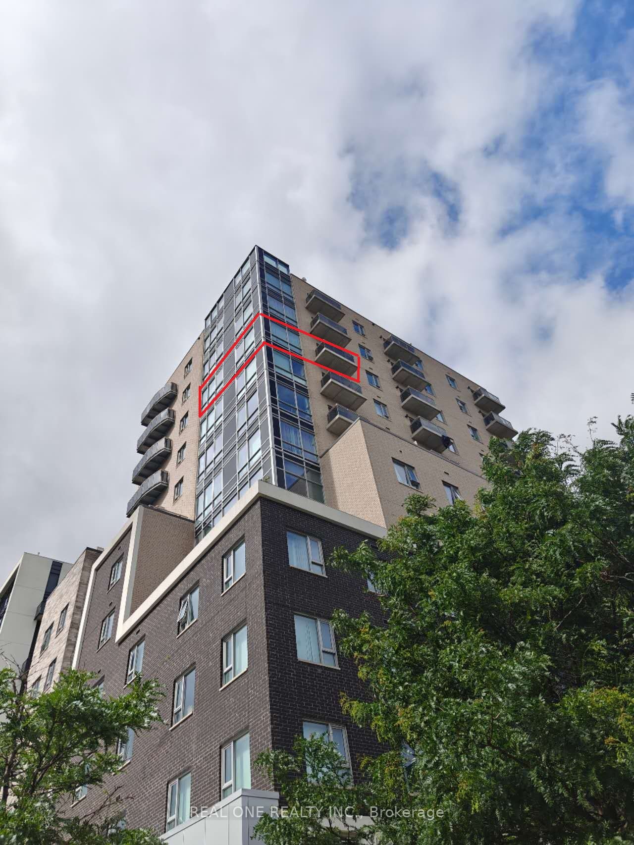 246 Lester Street 902 Property Photo 22