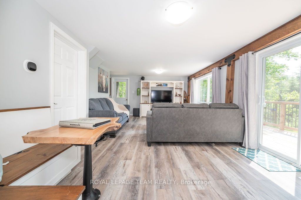 3432 S Siberia Road Property Photo 7