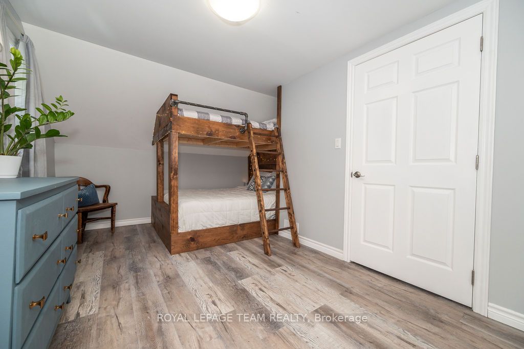 3432 S Siberia Road Property Photo 20