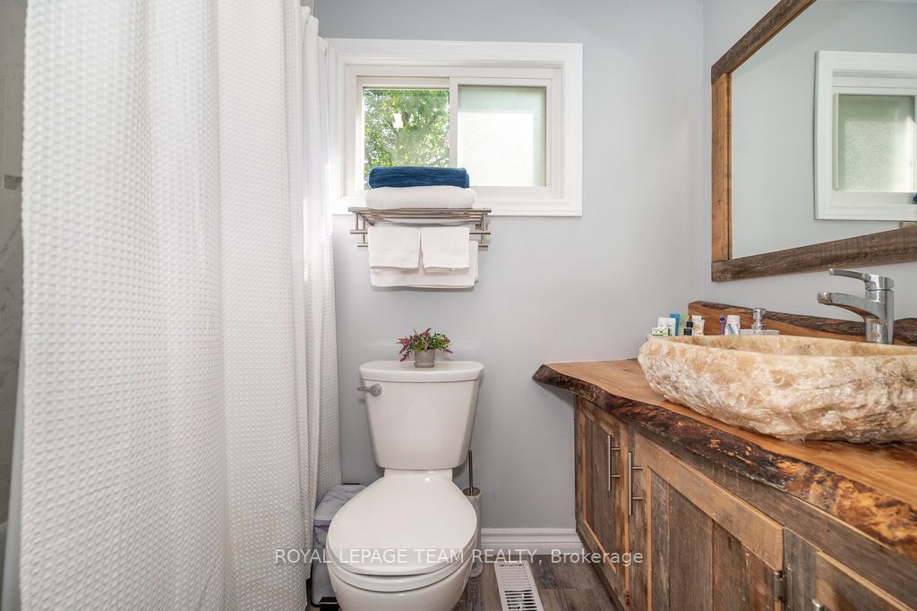 3432 S Siberia Road Property Photo 24