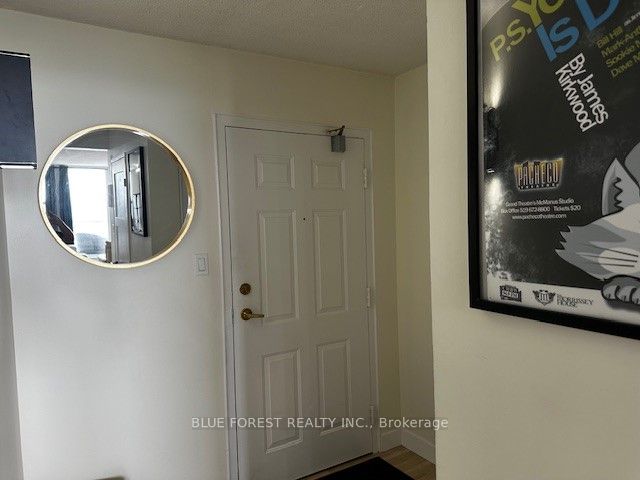 #2706 - 323 Colborne Street Property Photo 5