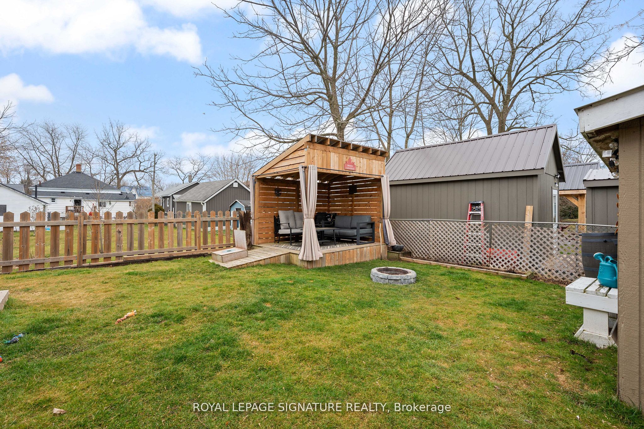 108 Nelson St E Property Photo 19