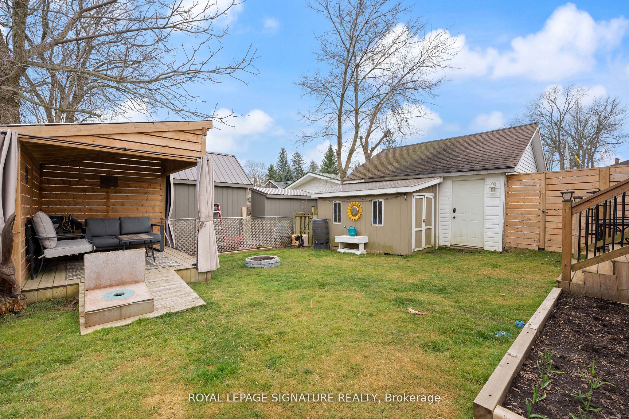 108 Nelson St E Property Photo 21