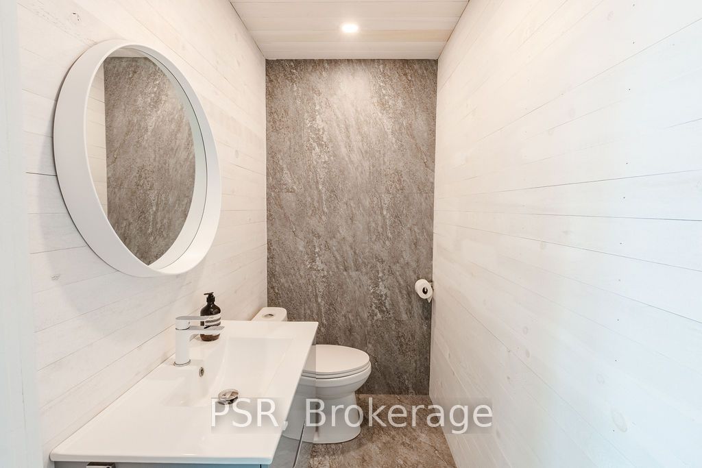 748 Big Is Property Photo 12