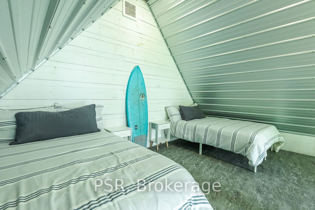 748 Big Is Property Photo 15