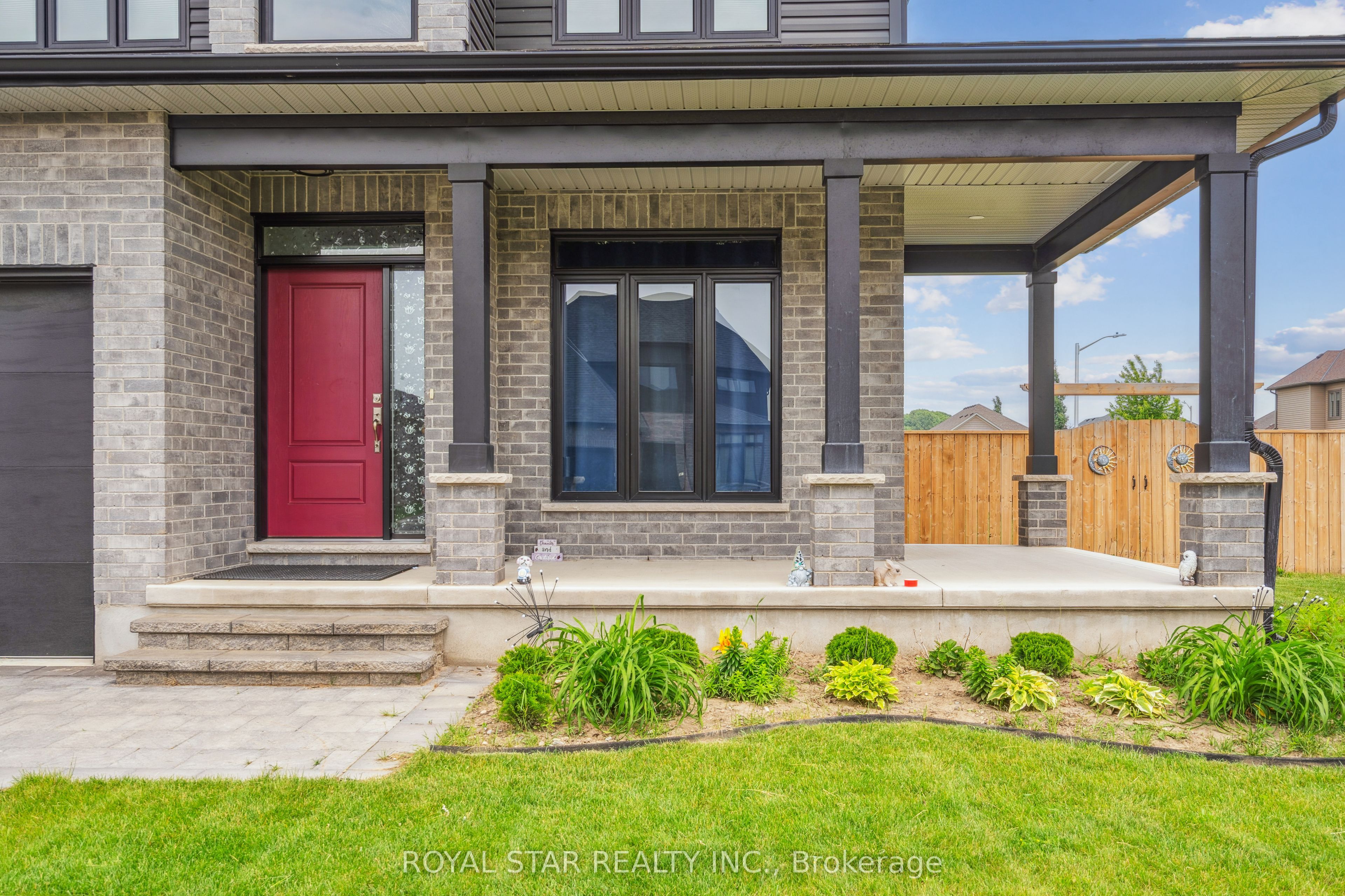 2 Statham Street Property Photo 4