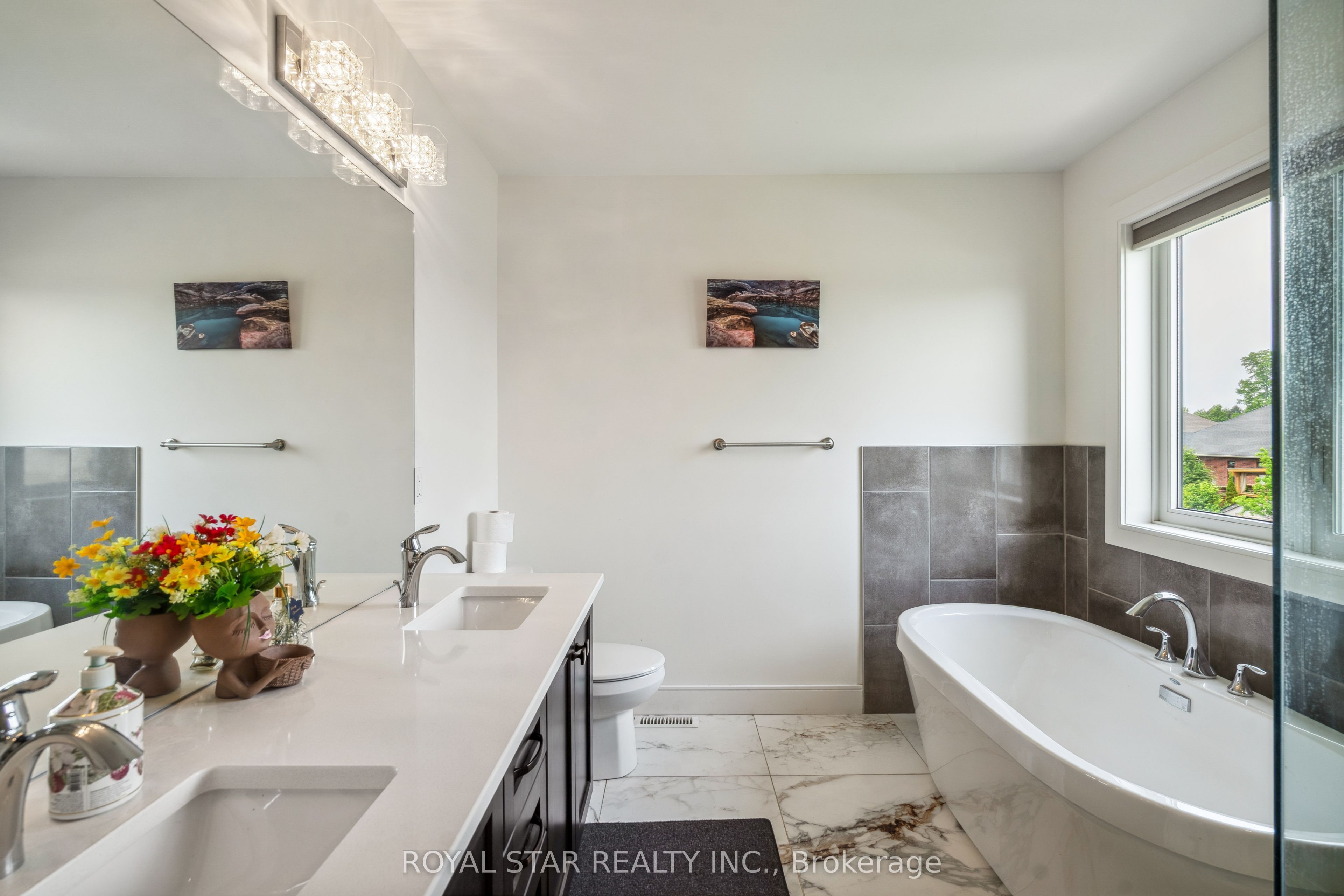 2 Statham Street Property Photo 31